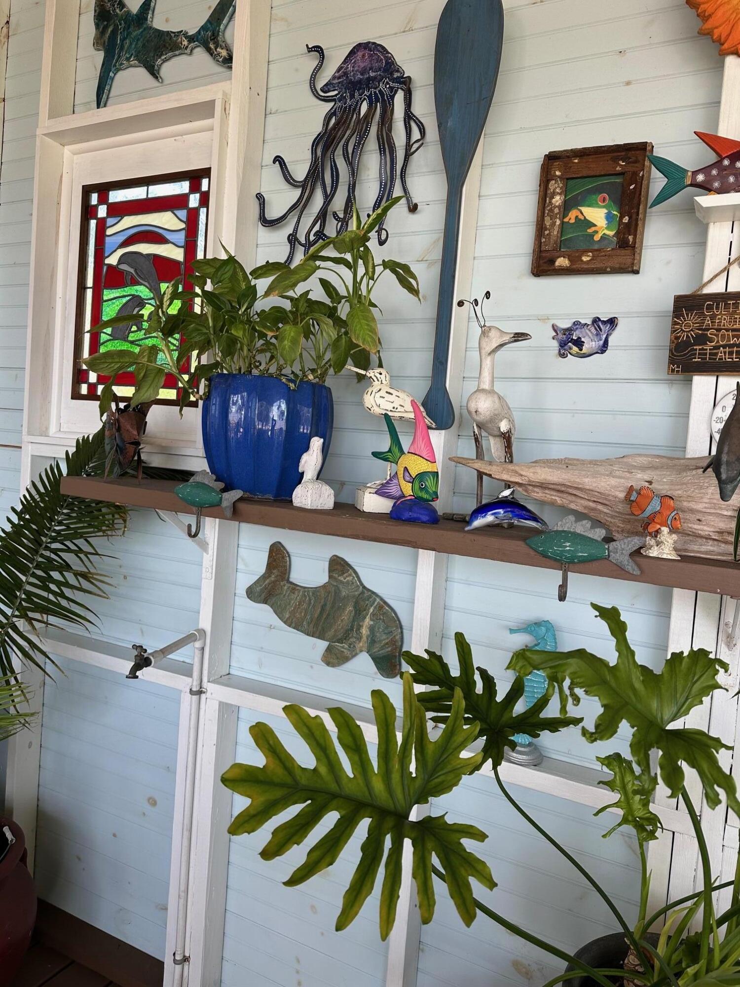 DOLPHIN COVE ESTATES - Residential