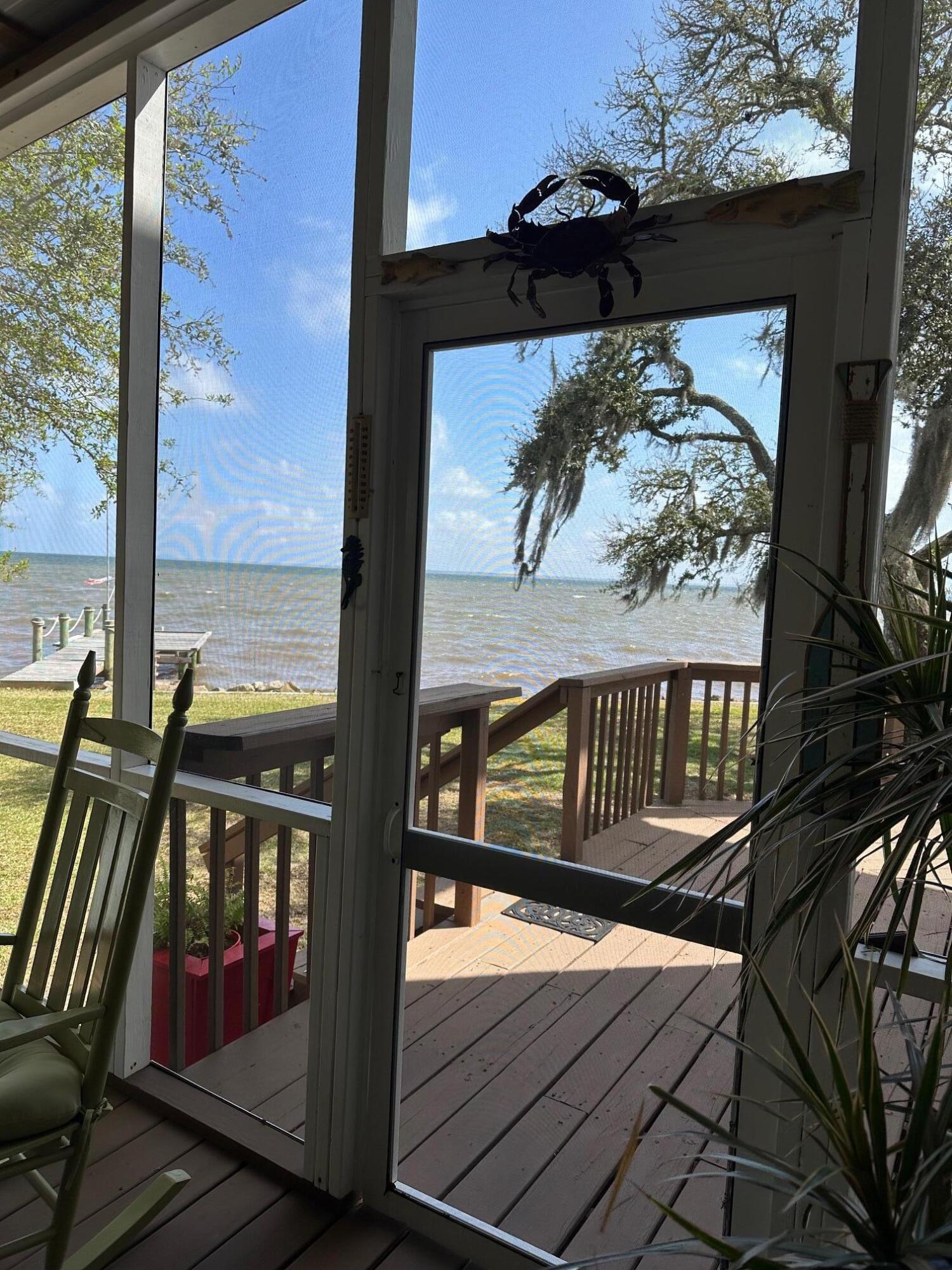 DOLPHIN COVE ESTATES - Residential