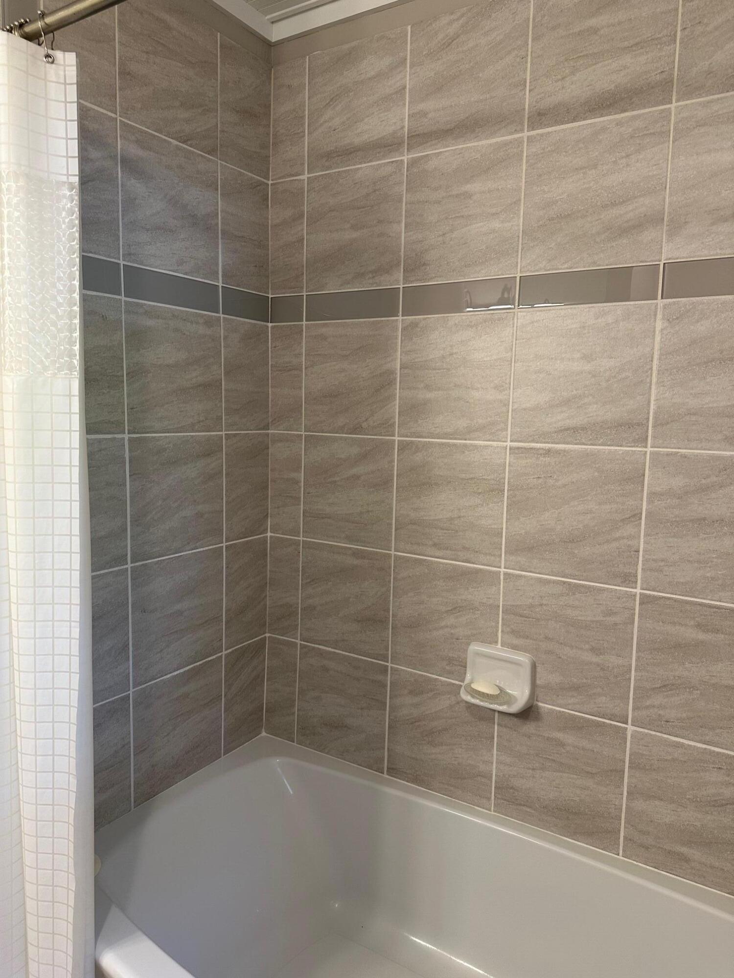 DOLPHIN COVE ESTATES - Residential