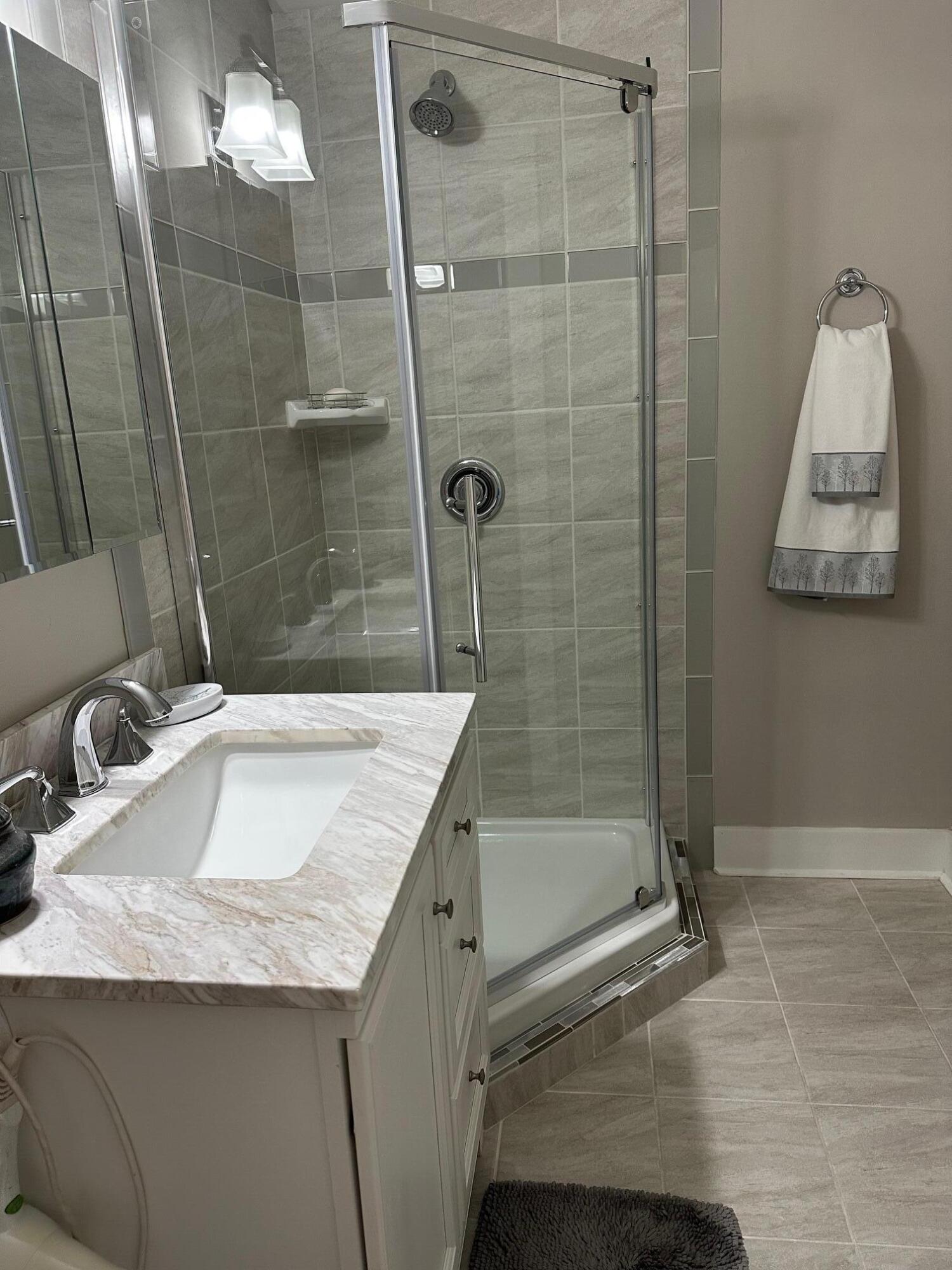 DOLPHIN COVE ESTATES - Residential