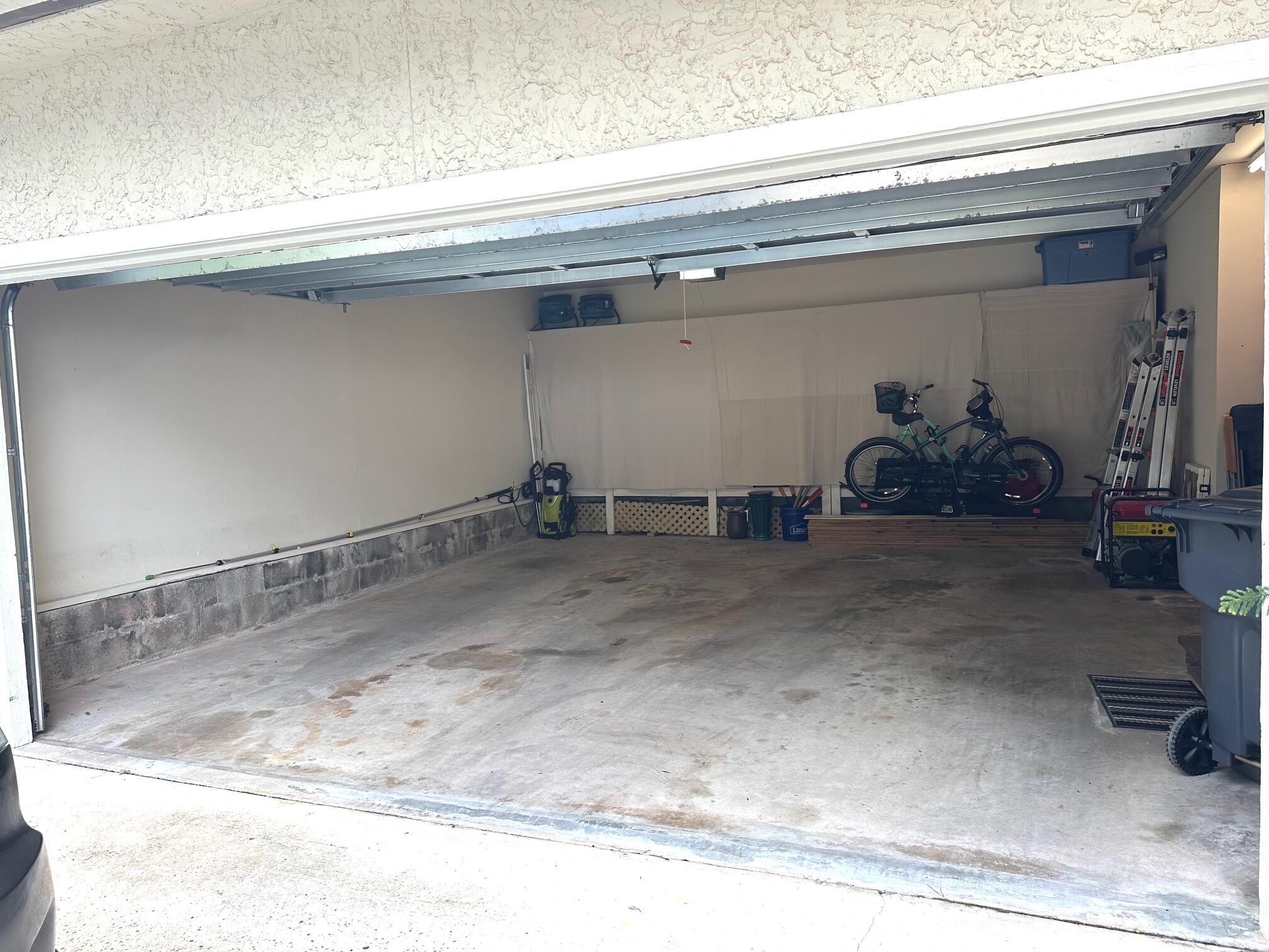 DOLPHIN COVE ESTATES - Residential