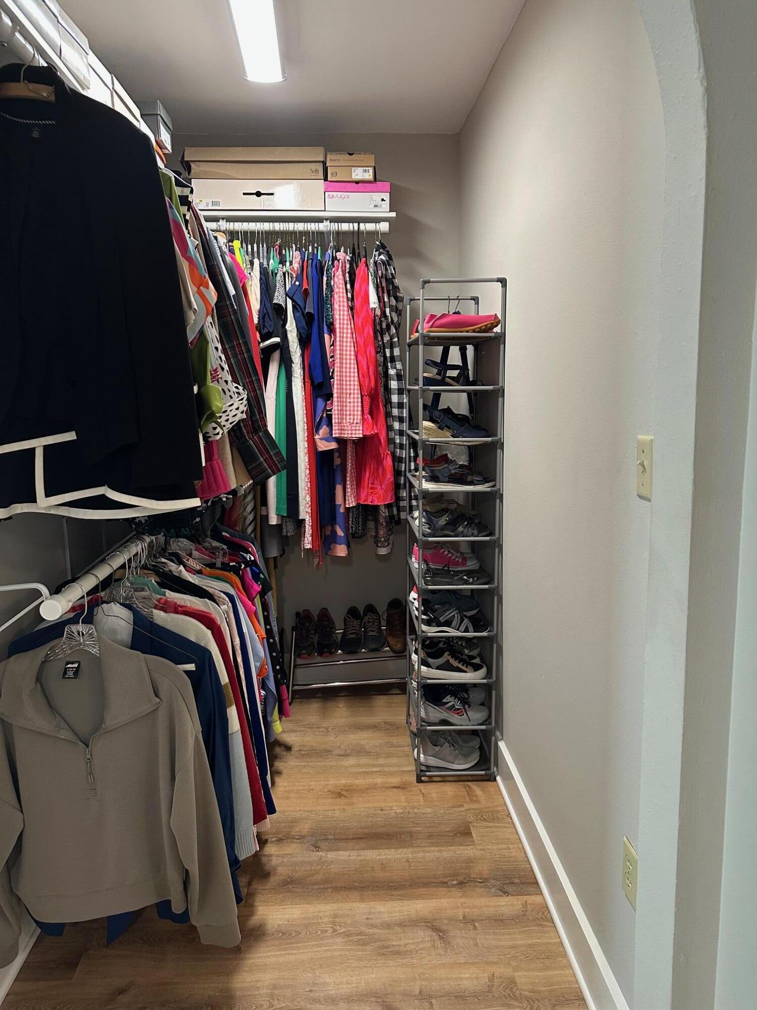 DOLPHIN COVE ESTATES - Residential