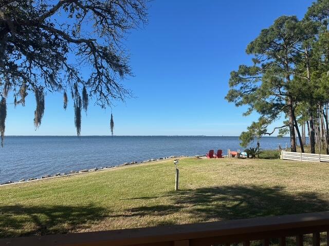 DOLPHIN COVE ESTATES - Residential