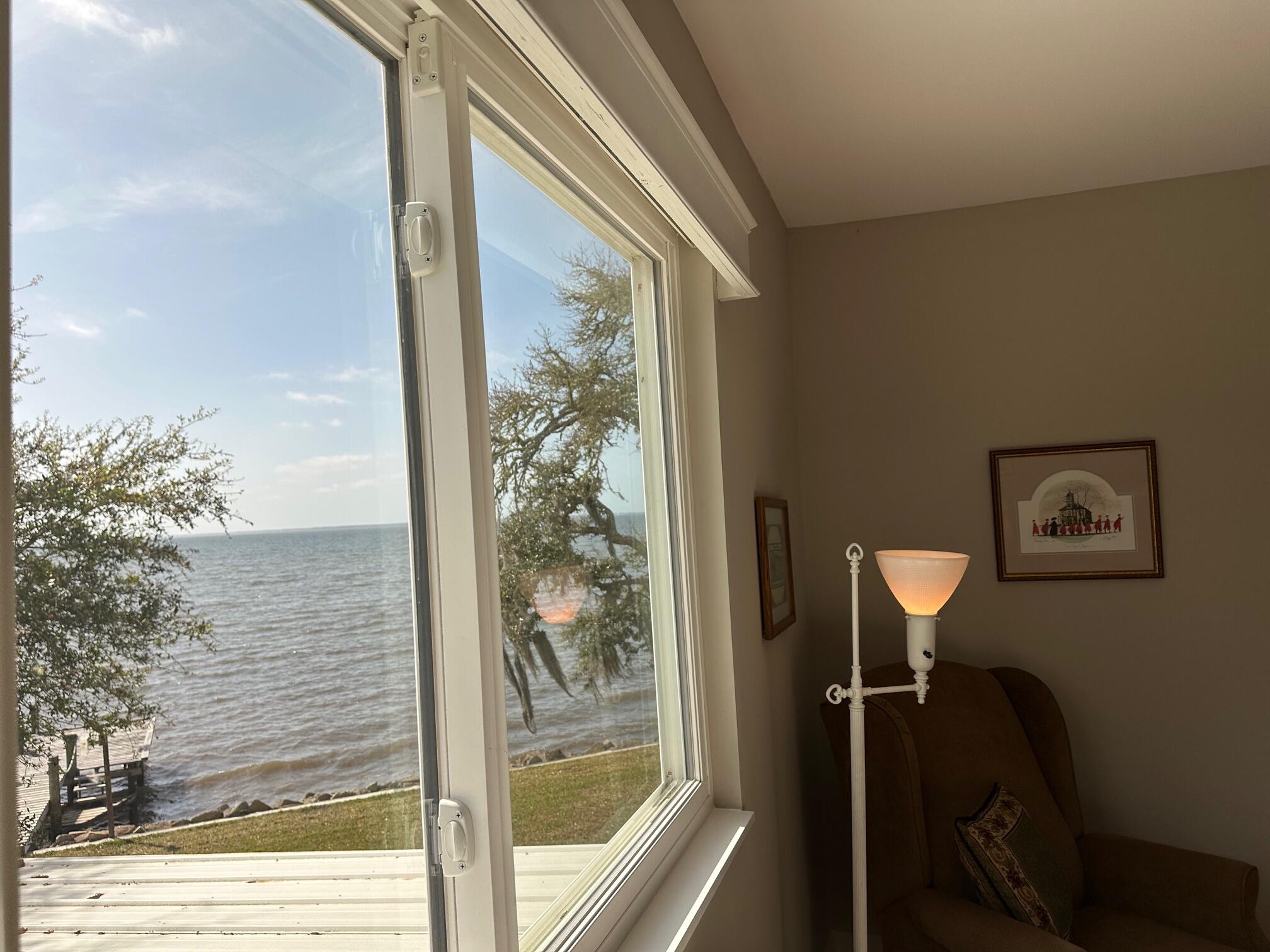 DOLPHIN COVE ESTATES - Residential