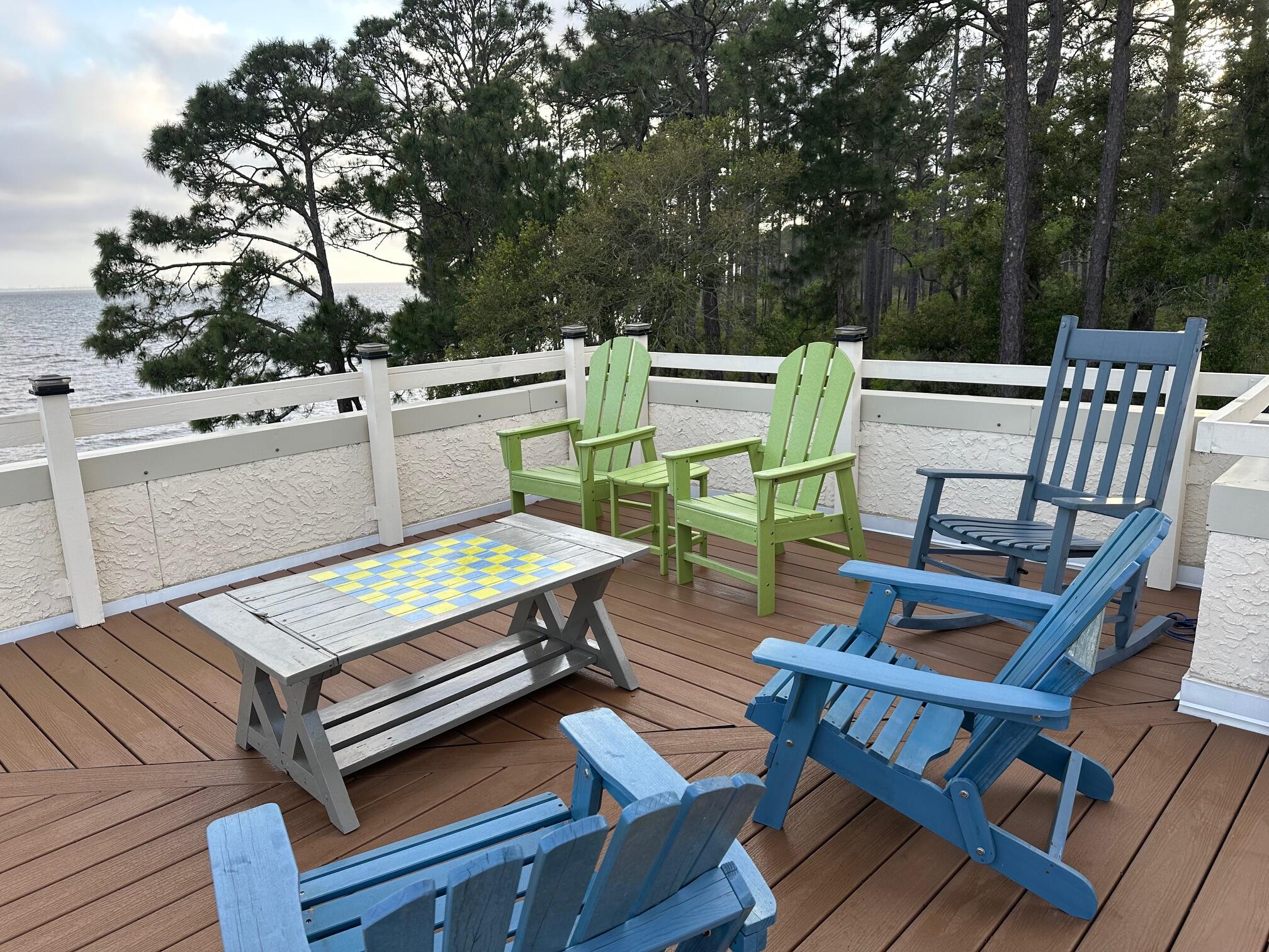 DOLPHIN COVE ESTATES - Residential