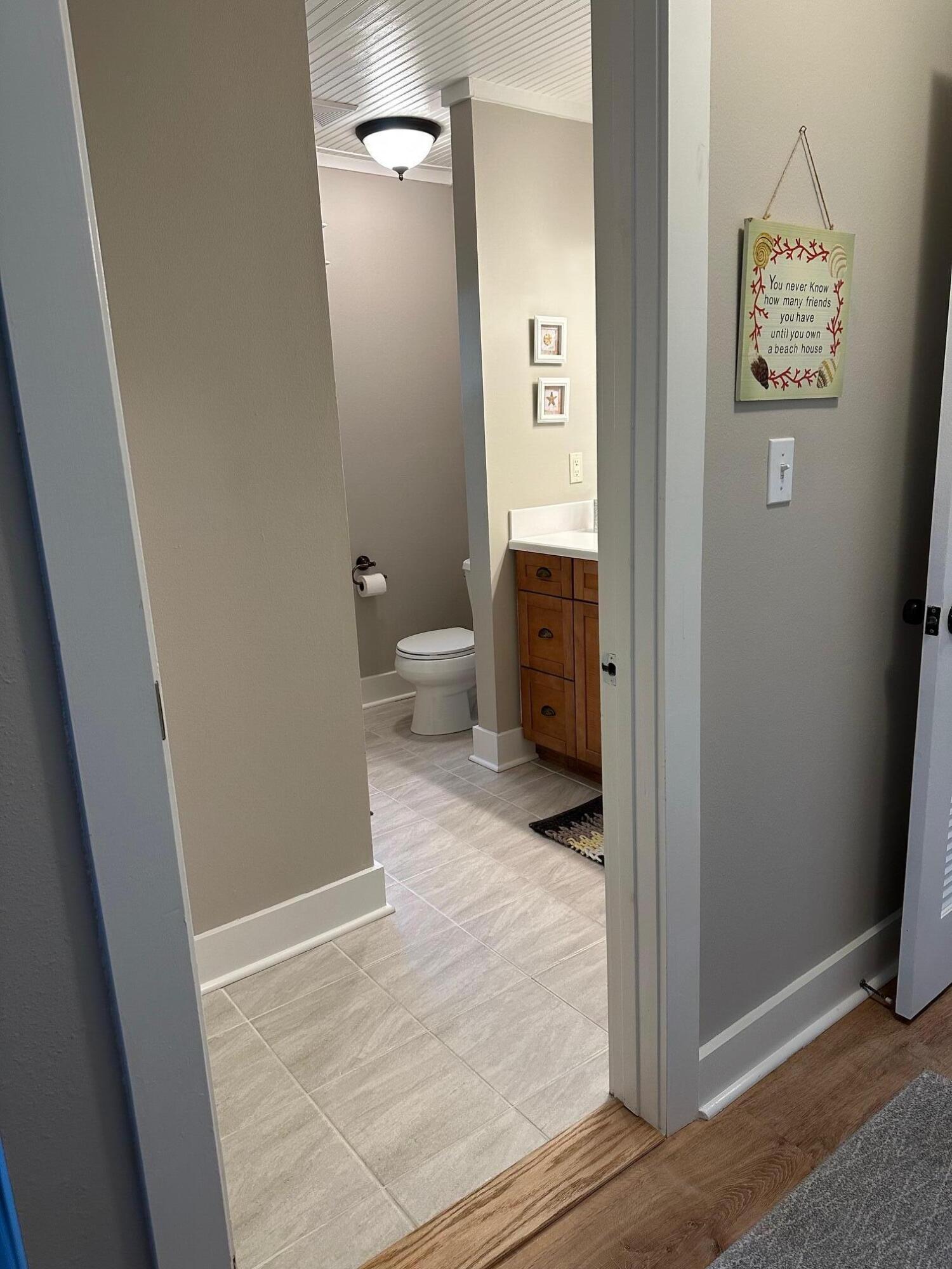 DOLPHIN COVE ESTATES - Residential