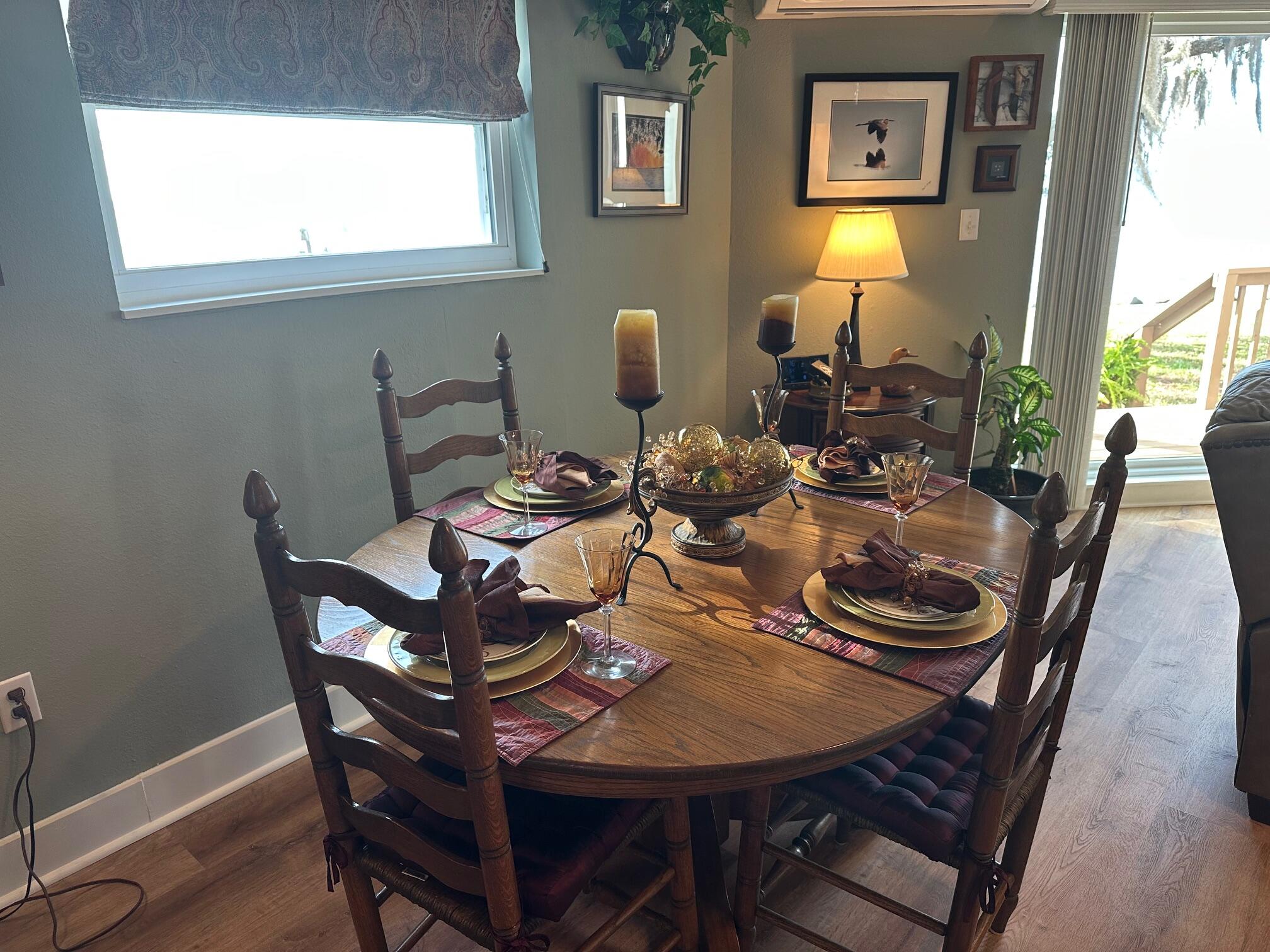 DOLPHIN COVE ESTATES - Residential