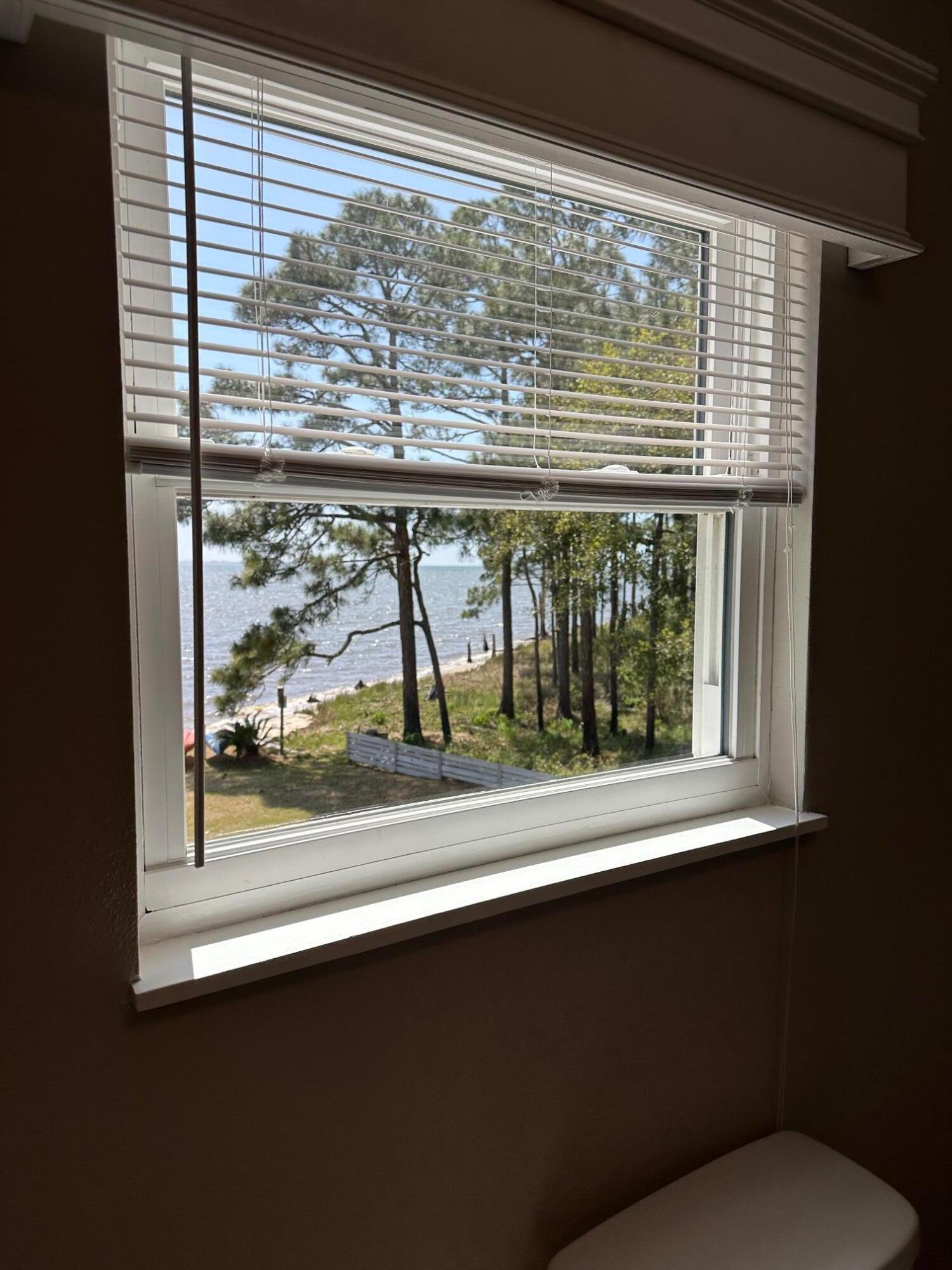 DOLPHIN COVE ESTATES - Residential