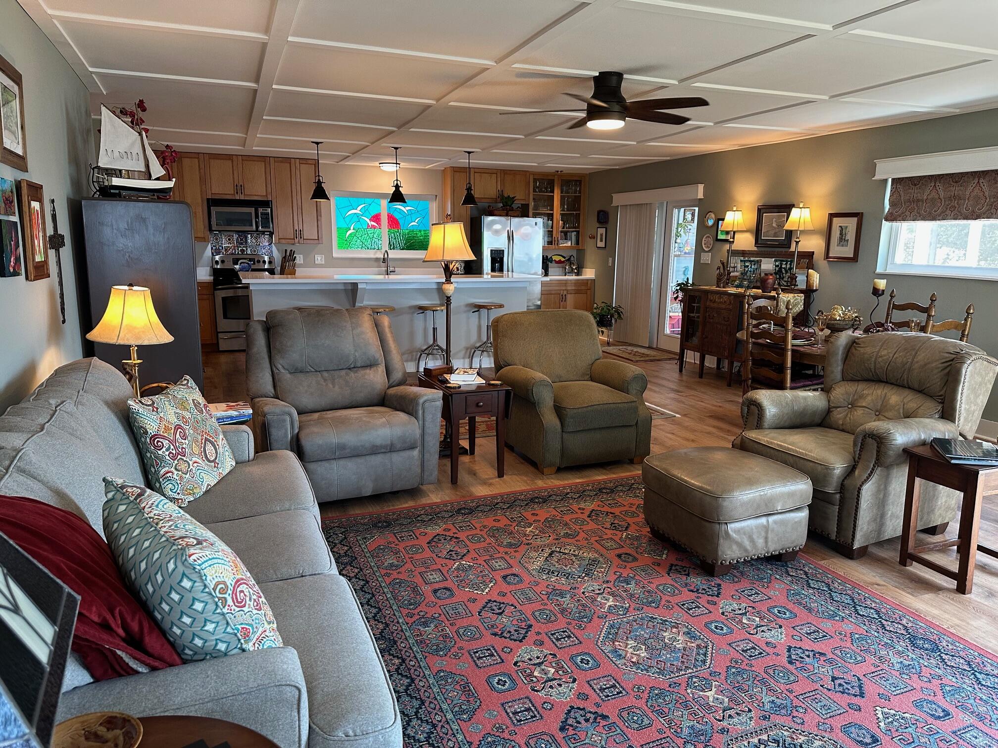 DOLPHIN COVE ESTATES - Residential