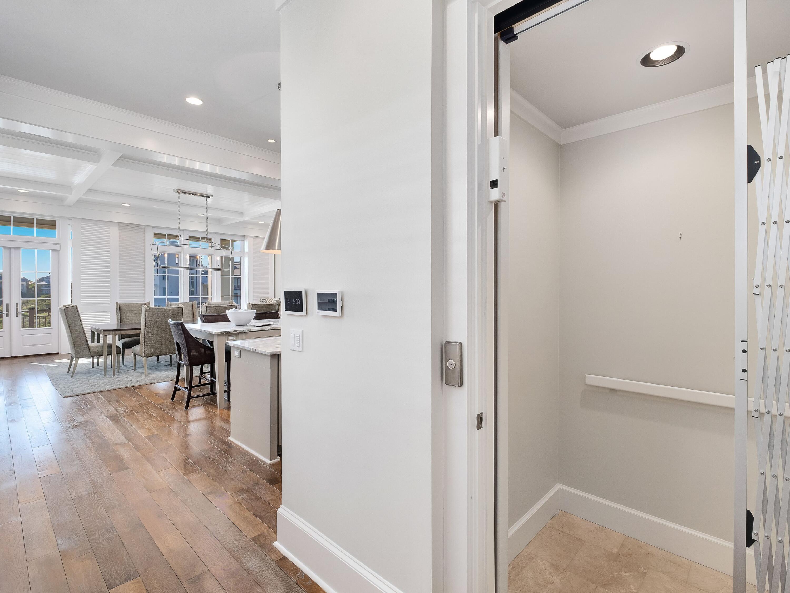 RETREAT THE - Residential