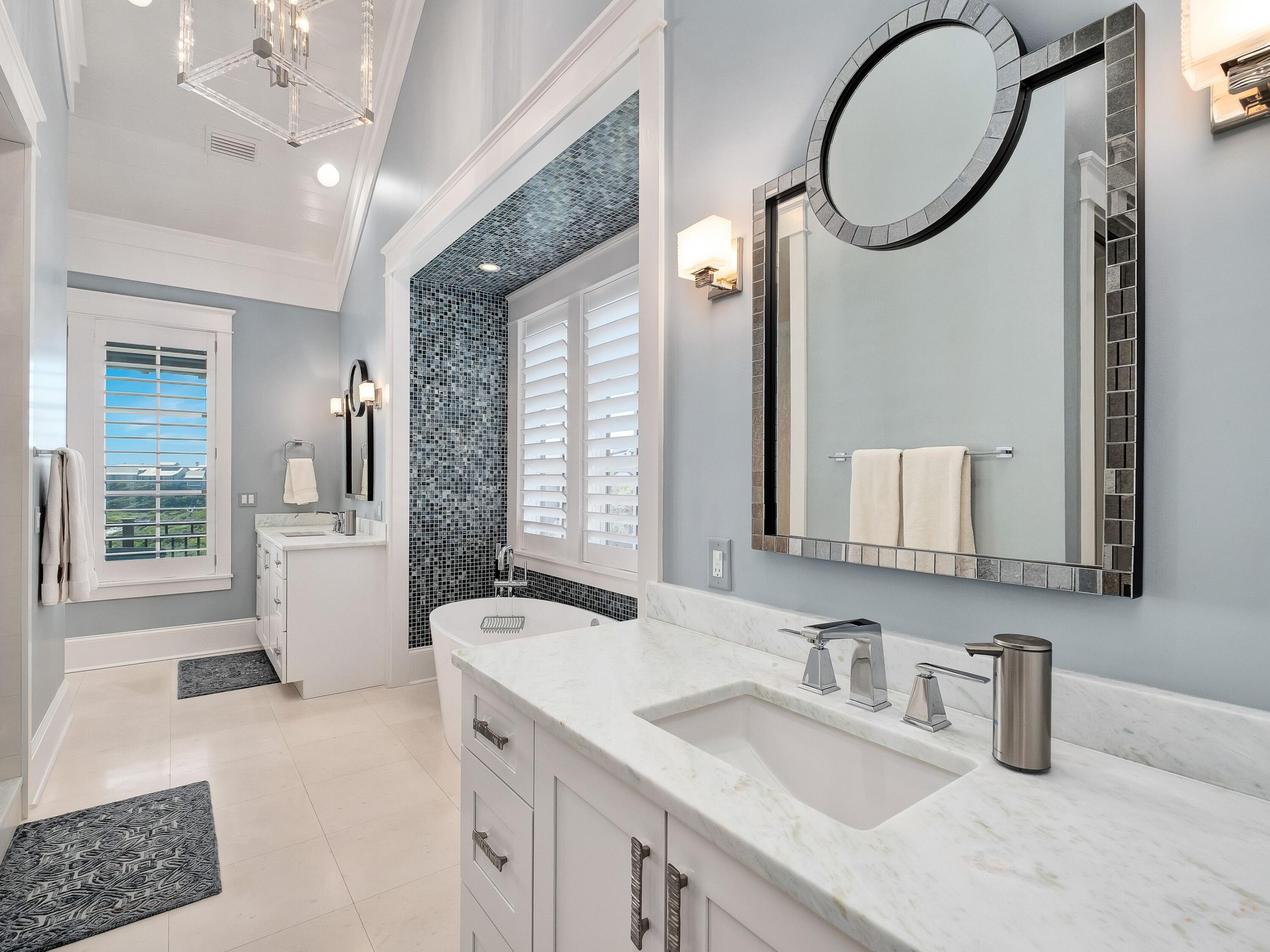 RETREAT THE - Residential