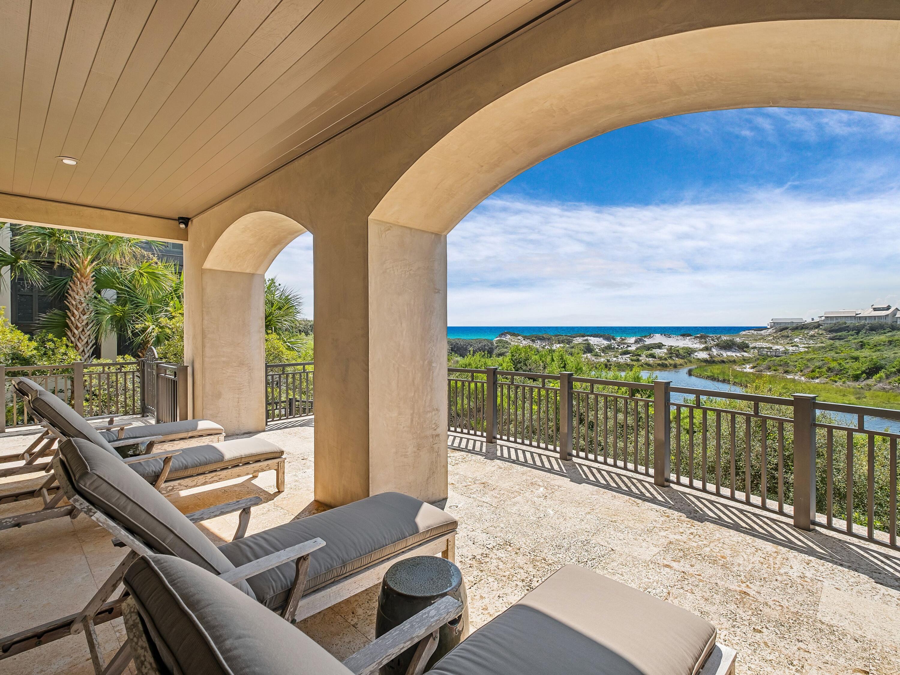 RETREAT THE - Residential