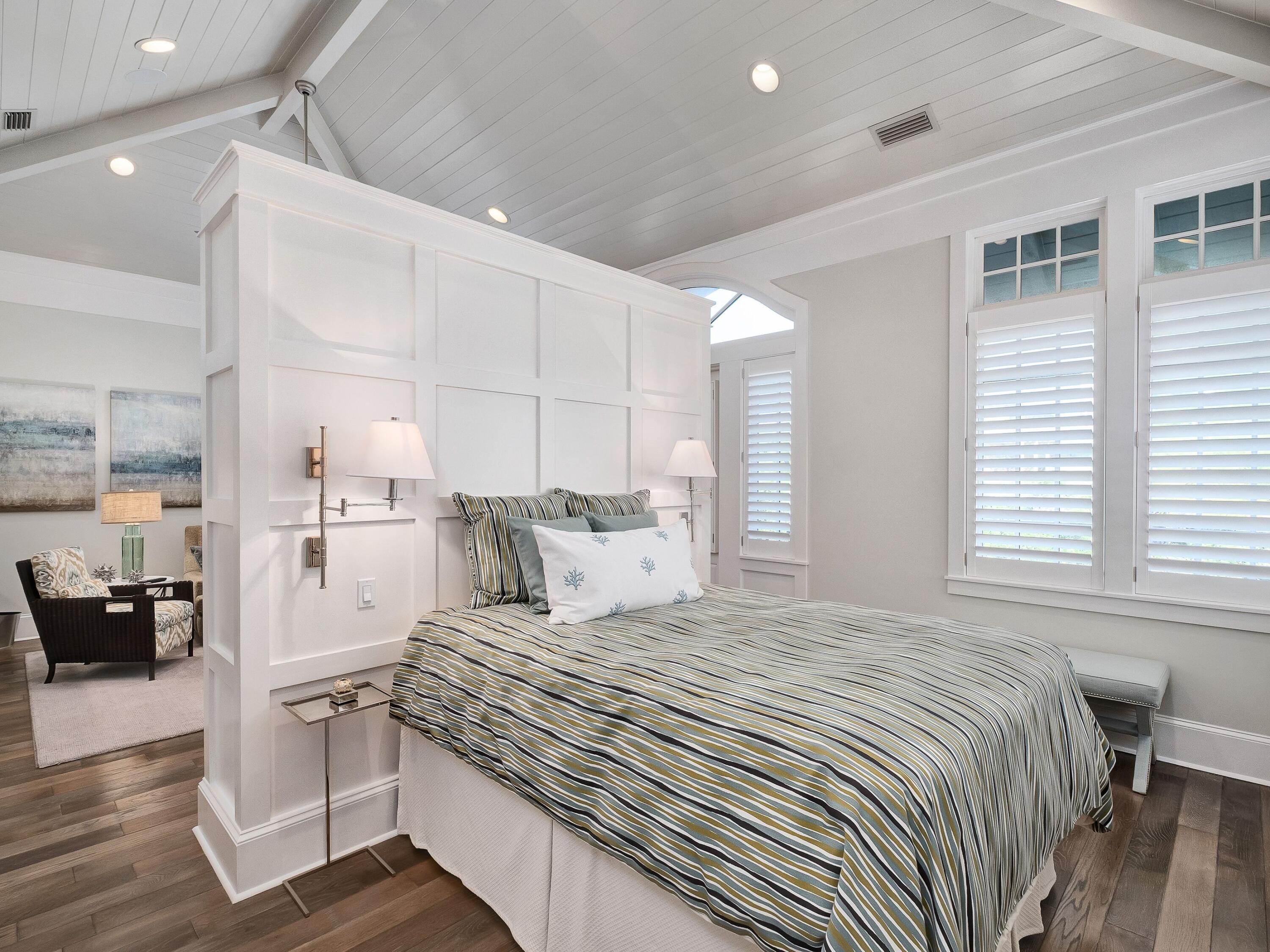 RETREAT THE - Residential