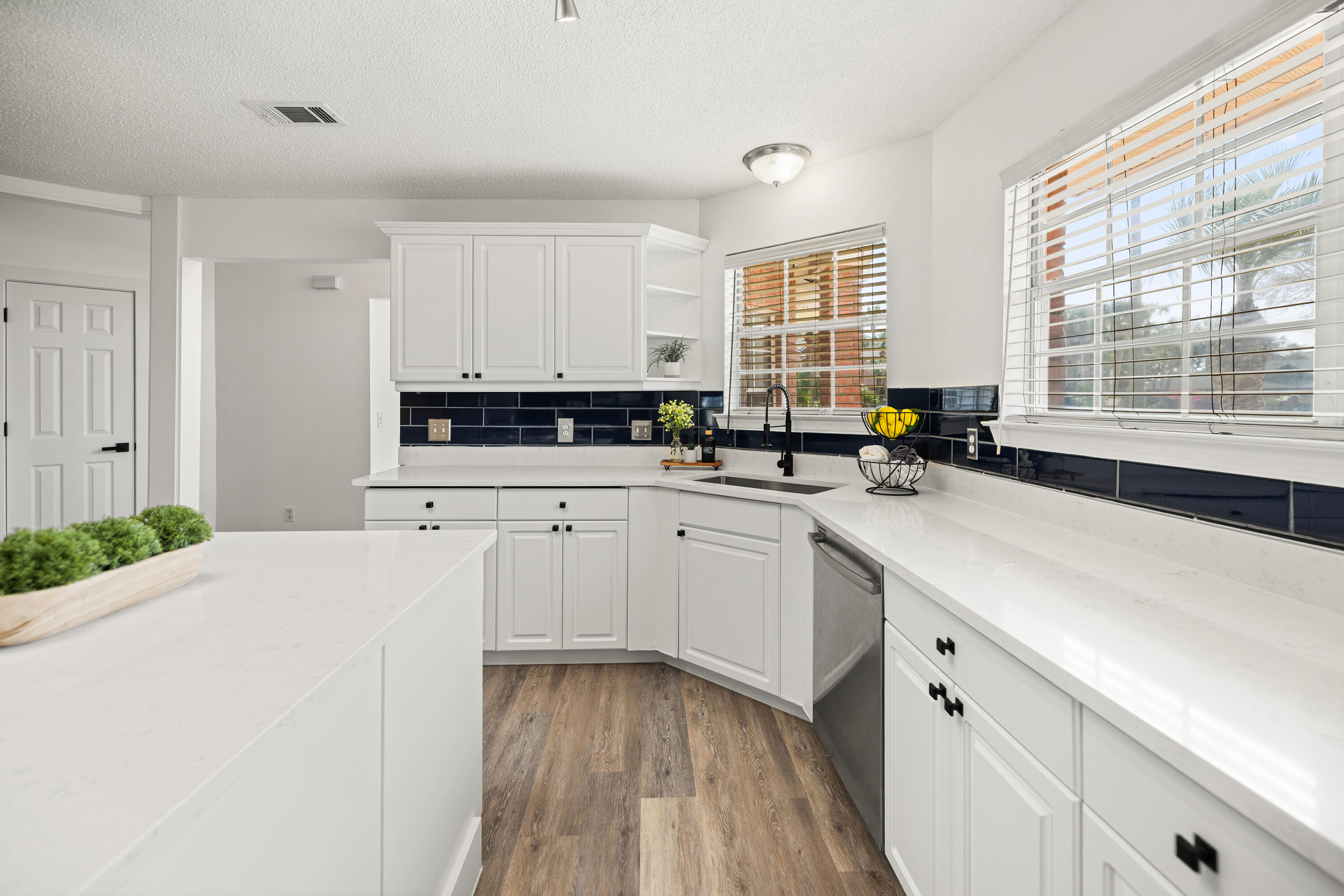 SANDY BEACH ESTATES - Residential