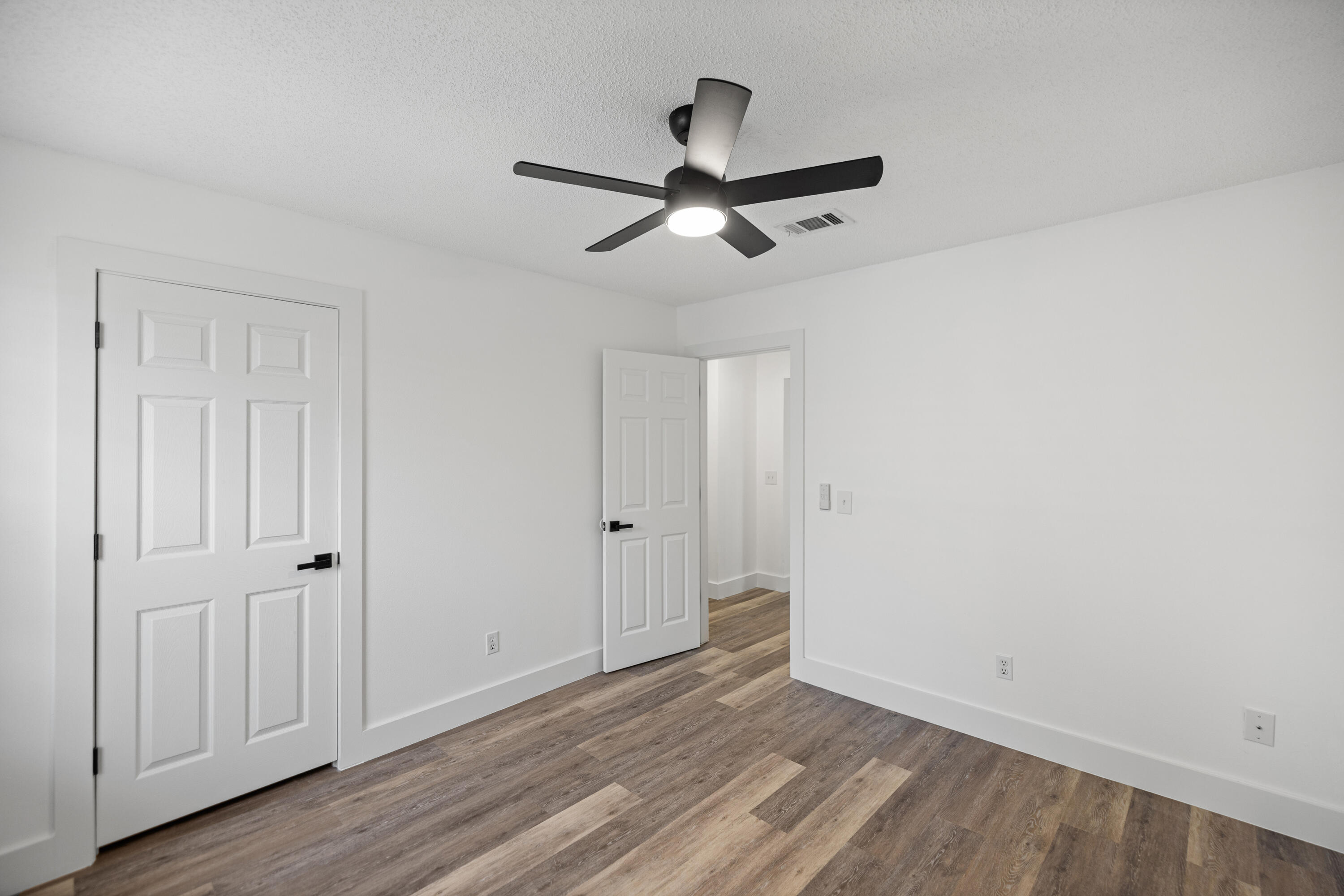 SANDY BEACH ESTATES - Residential