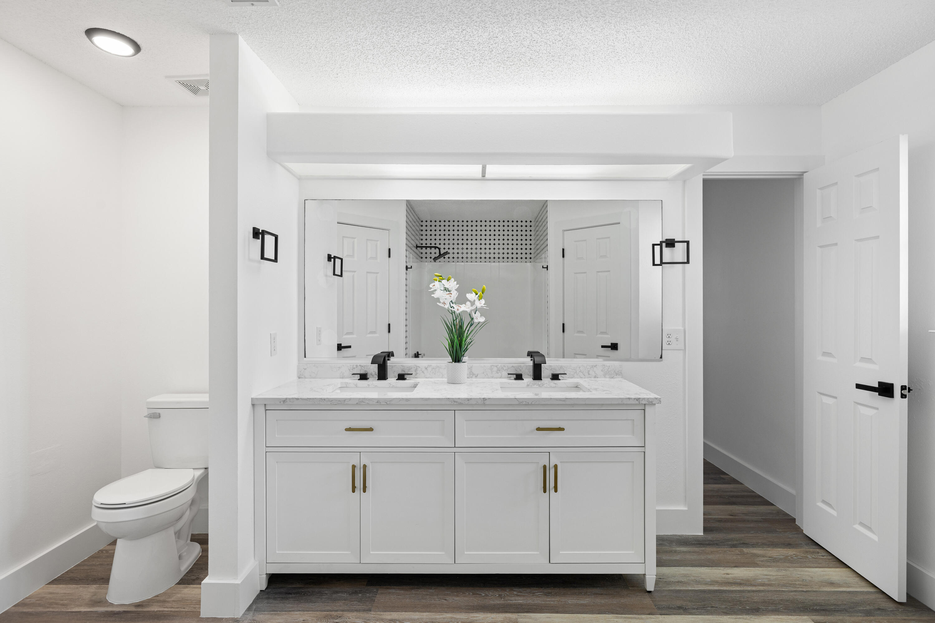 SANDY BEACH ESTATES - Residential