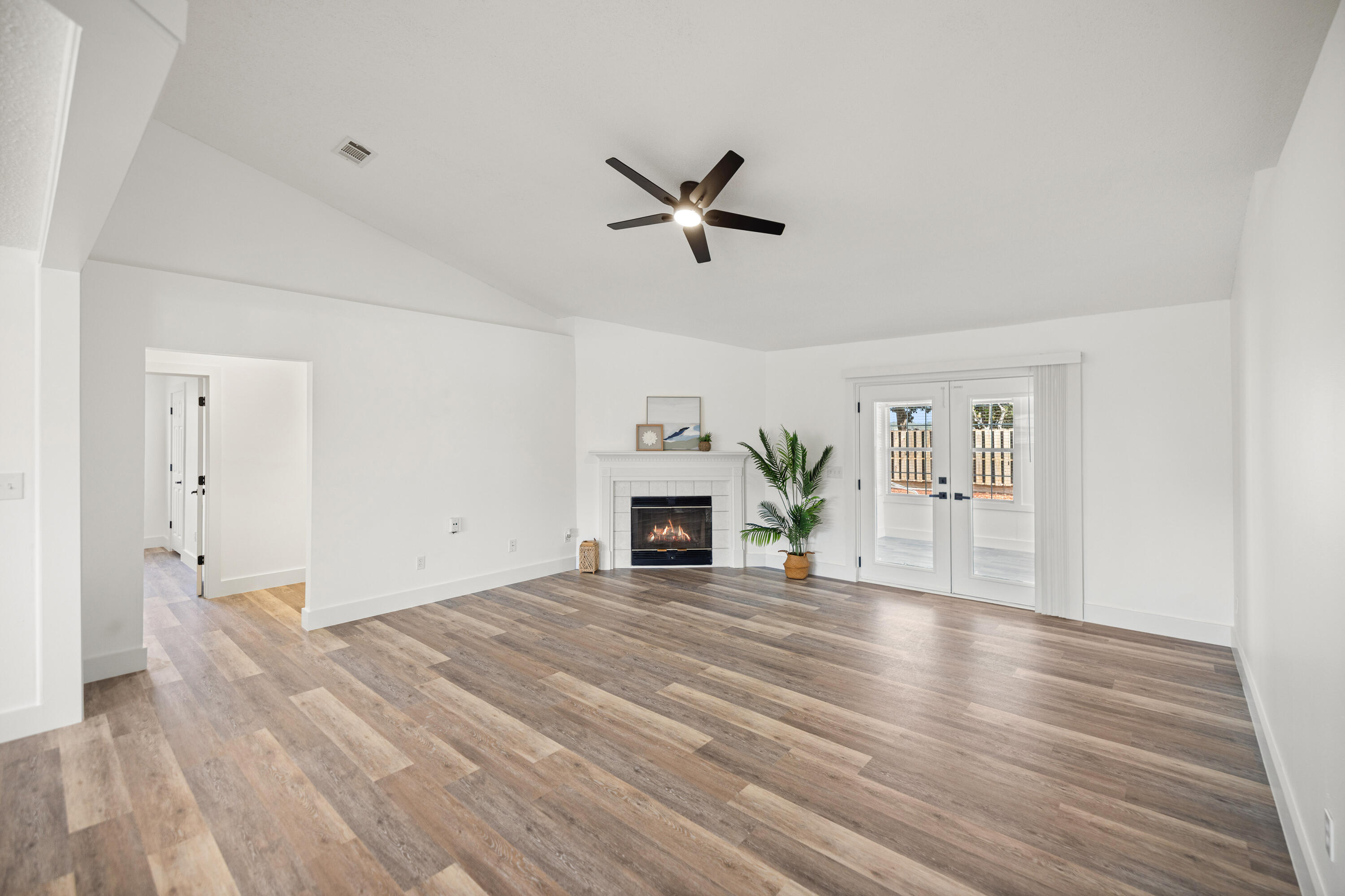 SANDY BEACH ESTATES - Residential