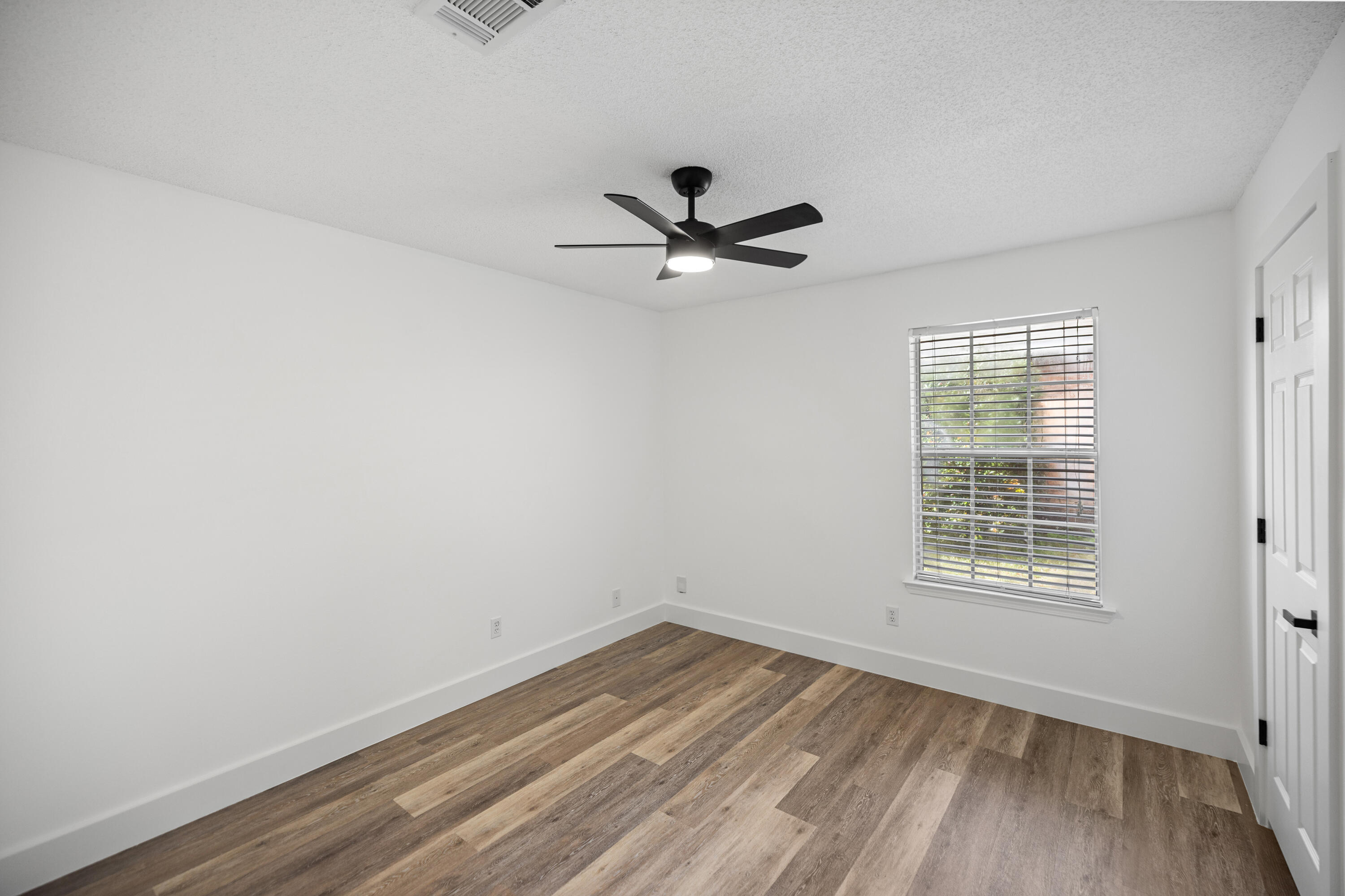 SANDY BEACH ESTATES - Residential