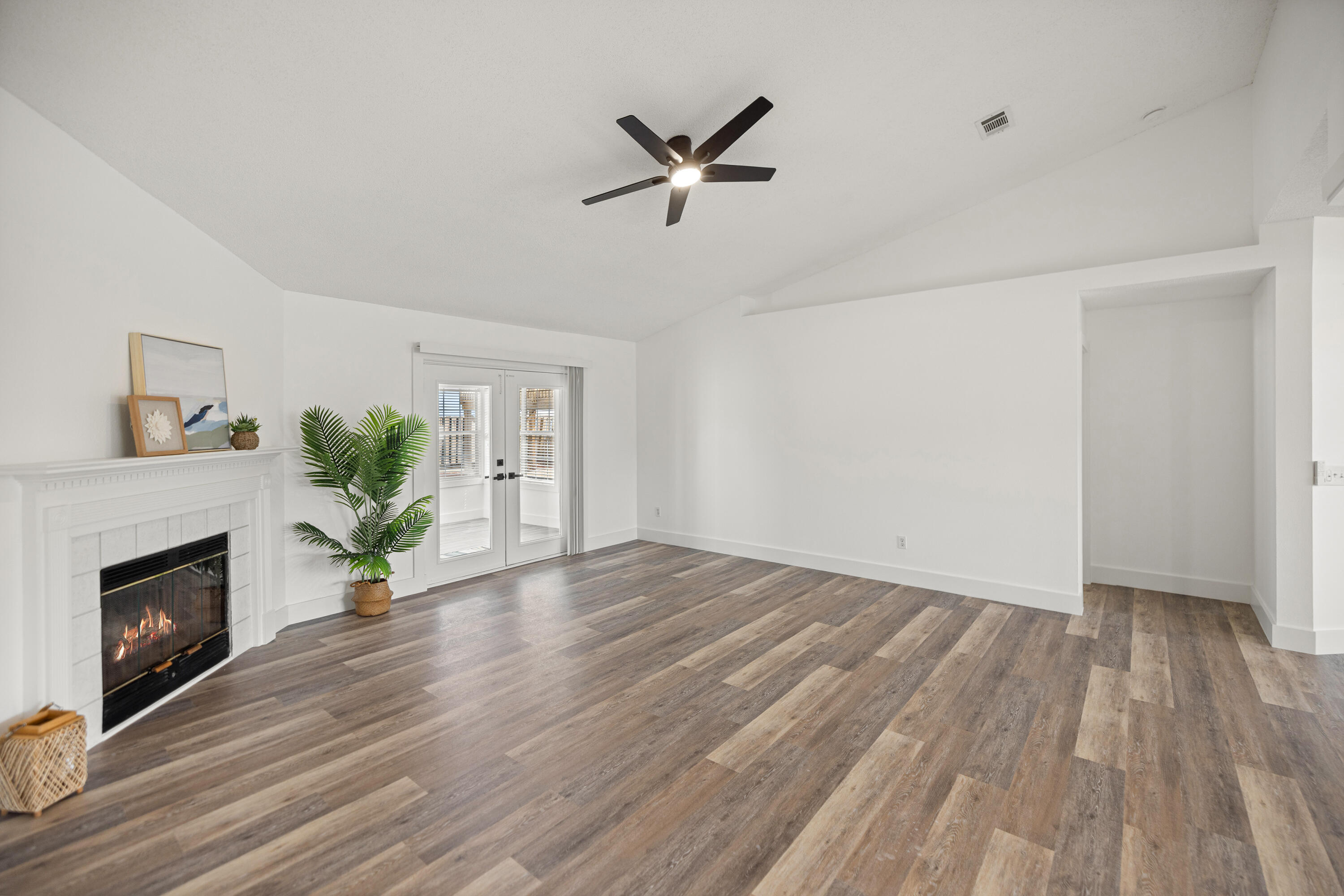 SANDY BEACH ESTATES - Residential