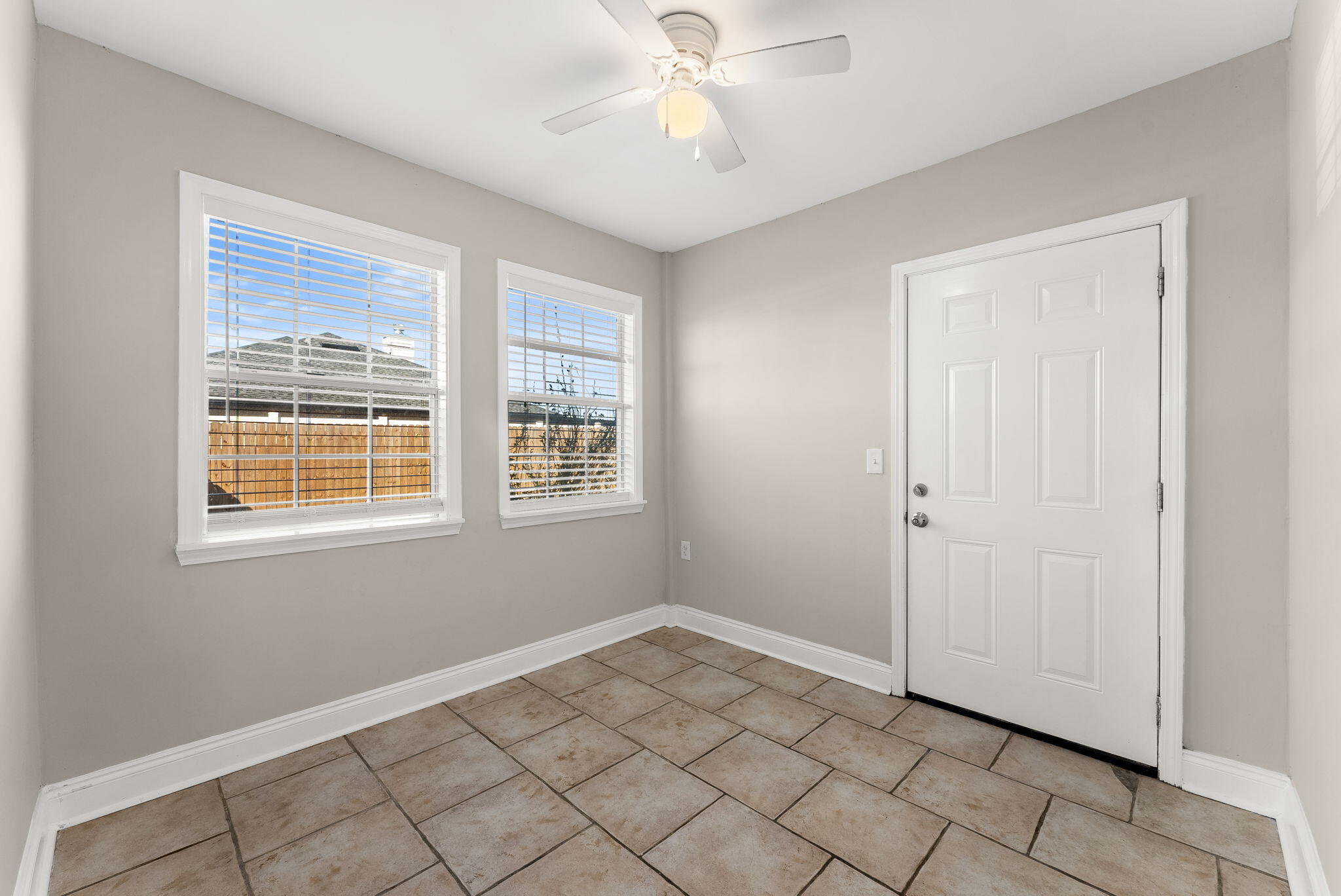 INDIAN BLUFF ESTATES UNIT 1 - Residential