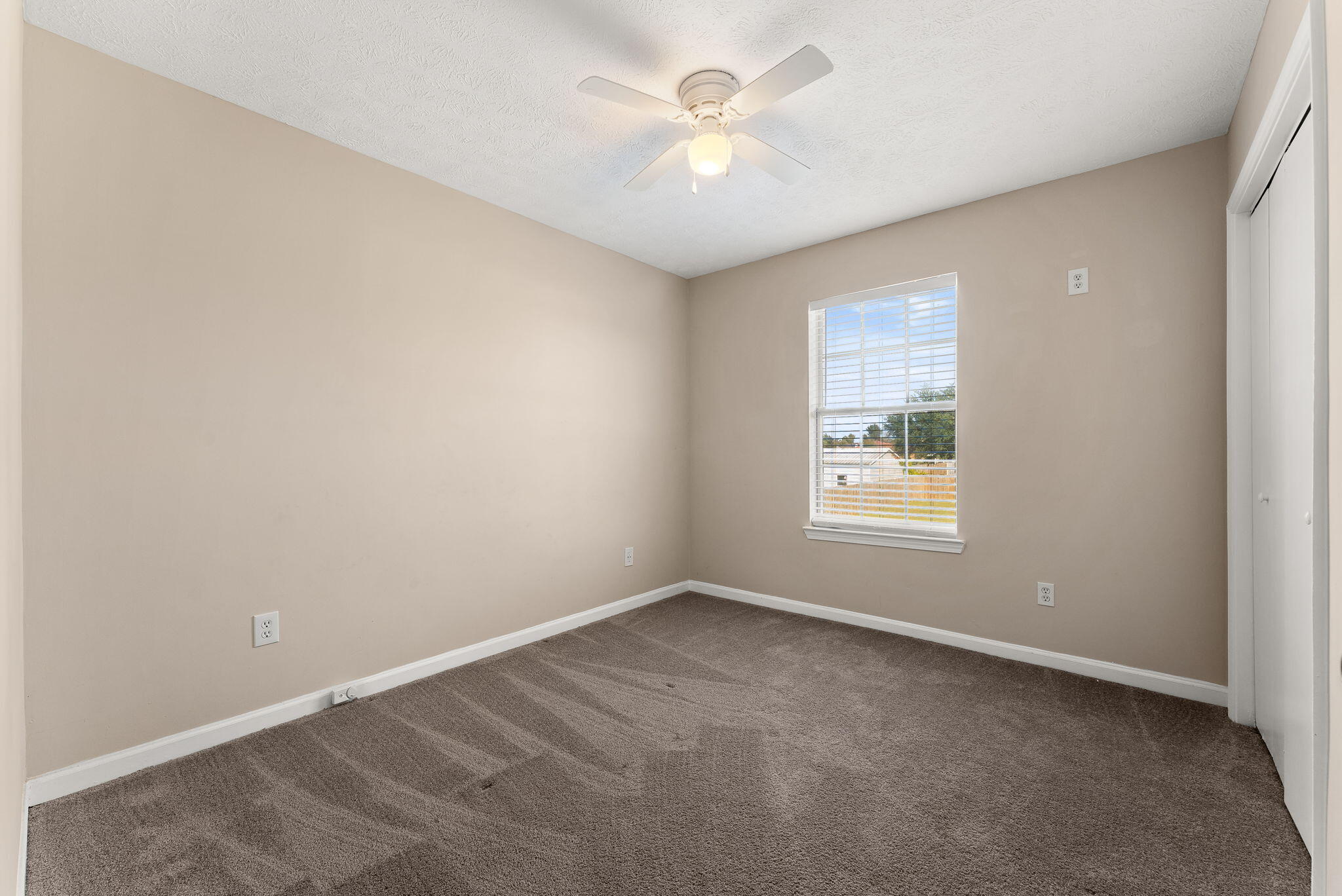 INDIAN BLUFF ESTATES UNIT 1 - Residential