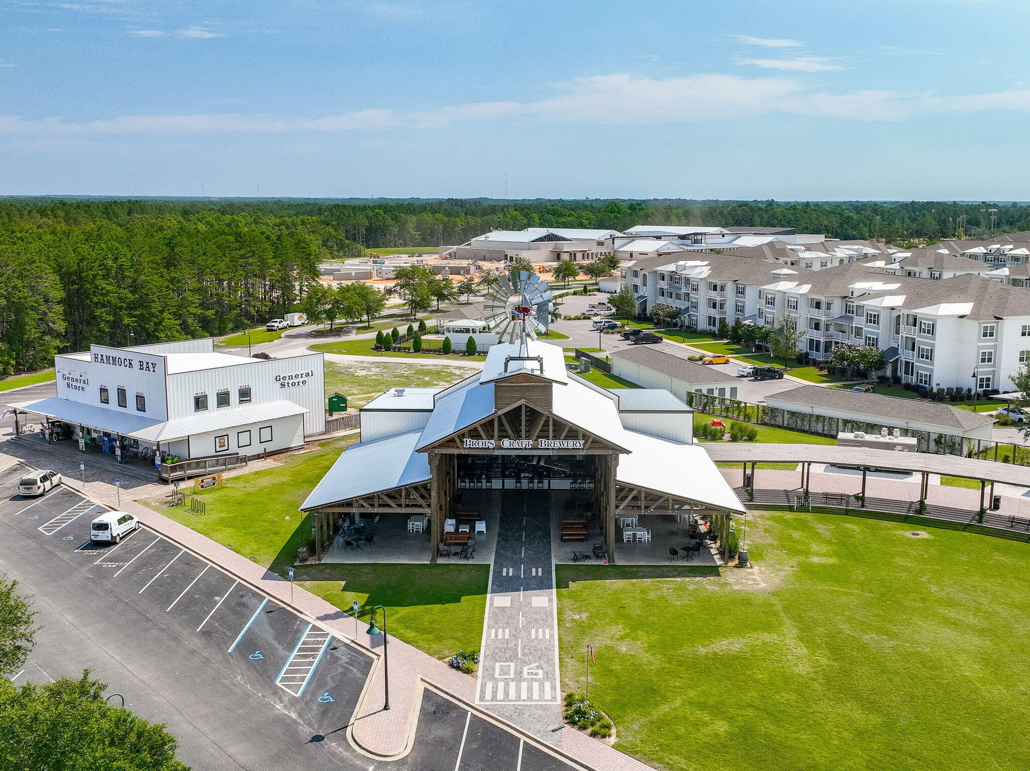 HAMMOCK BAY - STARBURST - Residential
