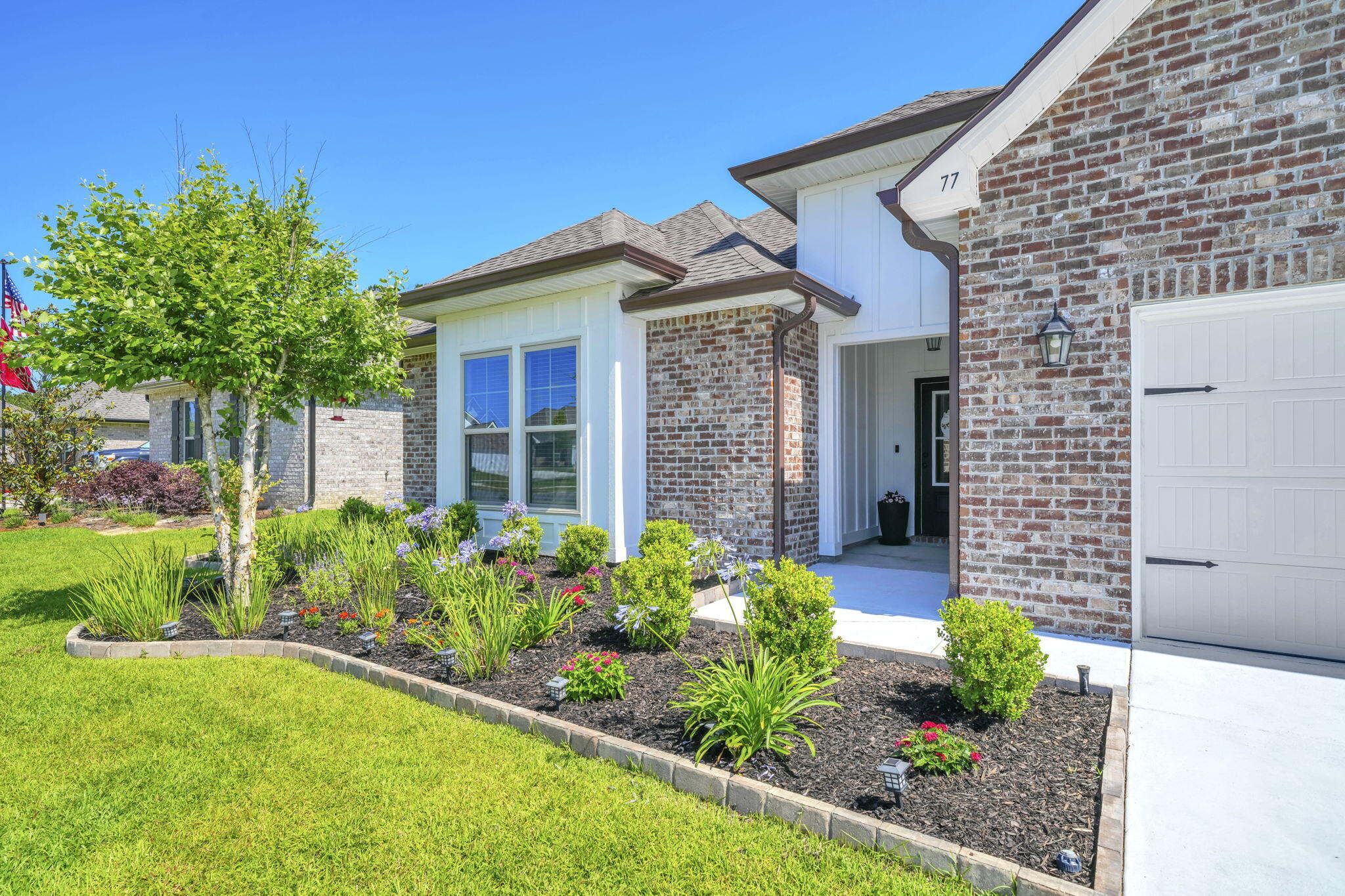 77 Constellation Avenue