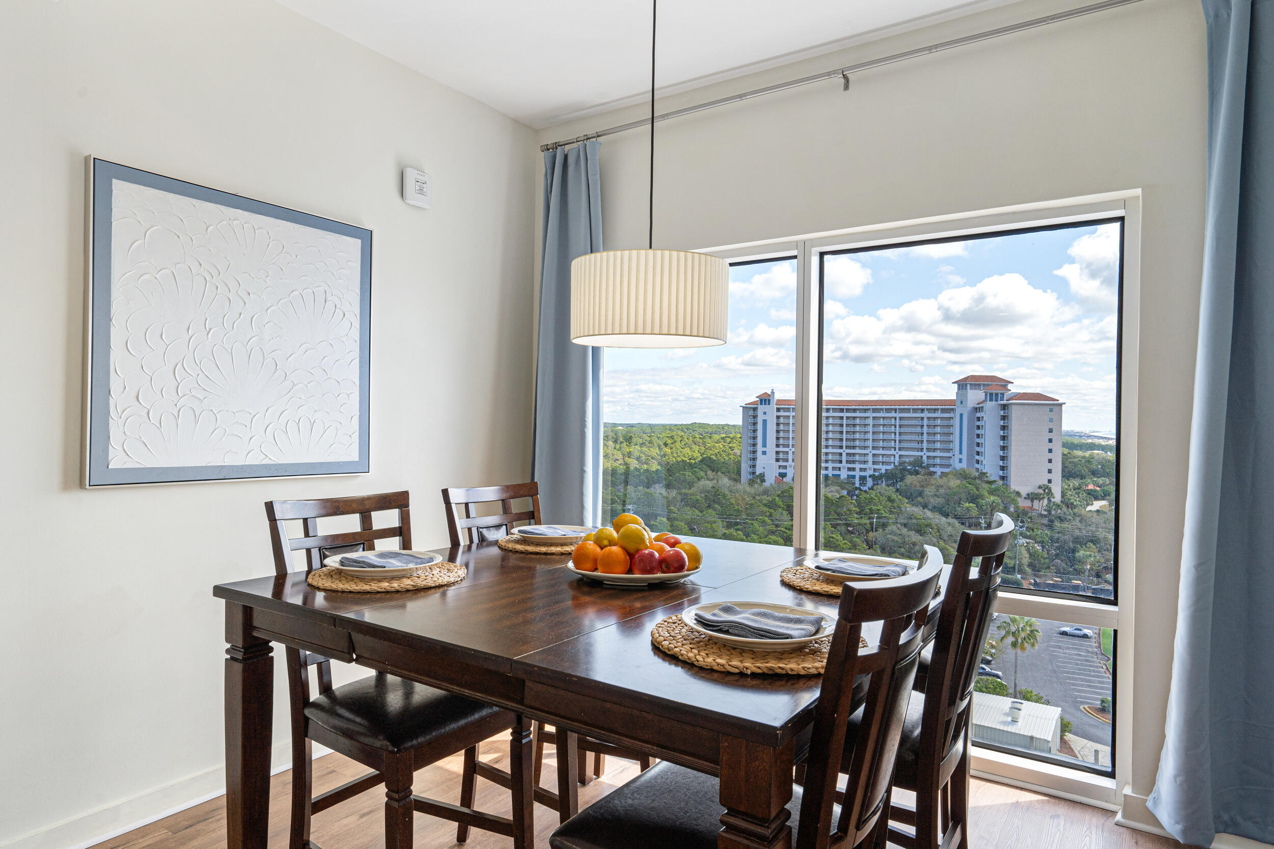 LUAU I - Residential