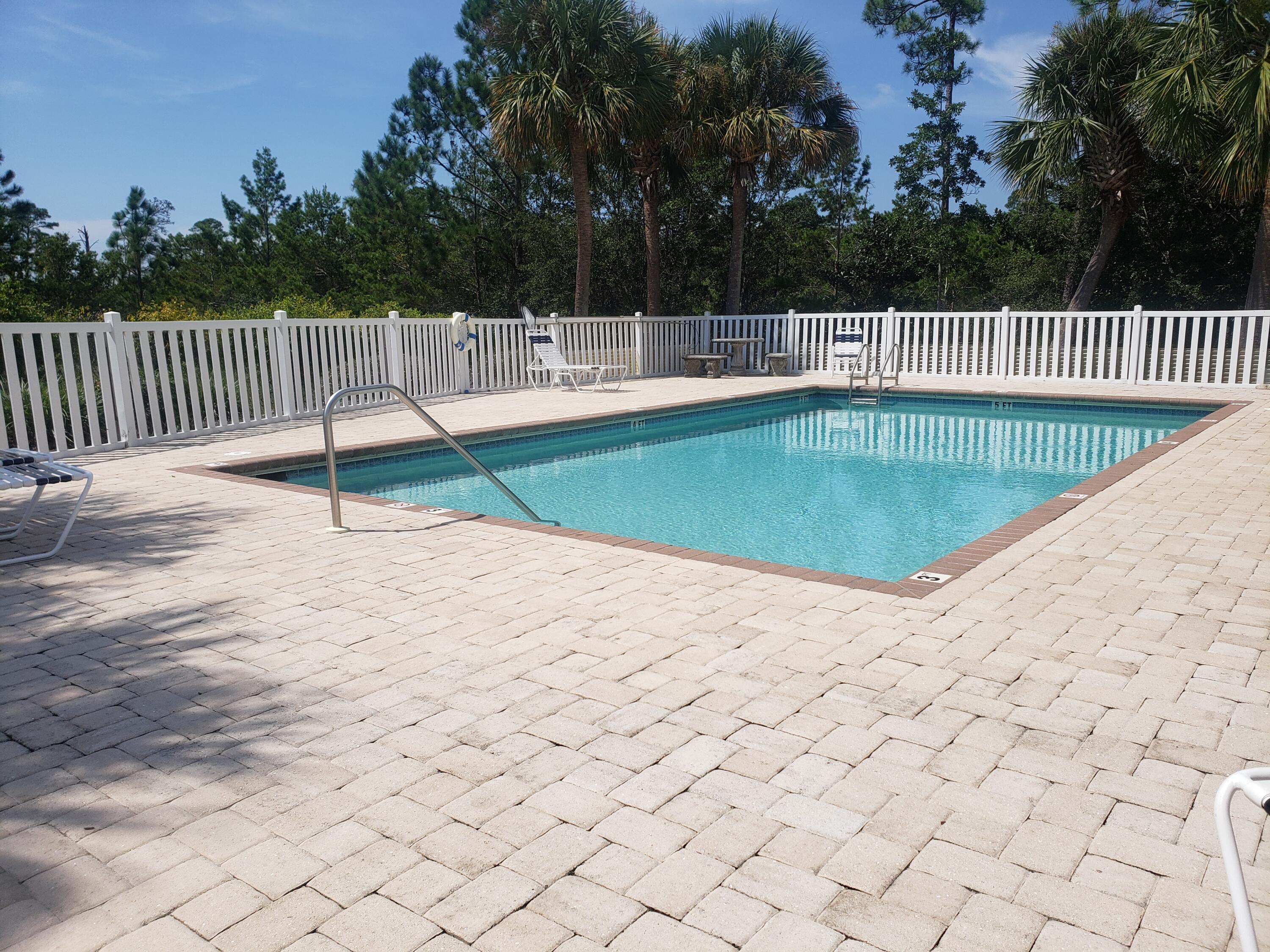 SOUND HAMMOCK - Residential Lease