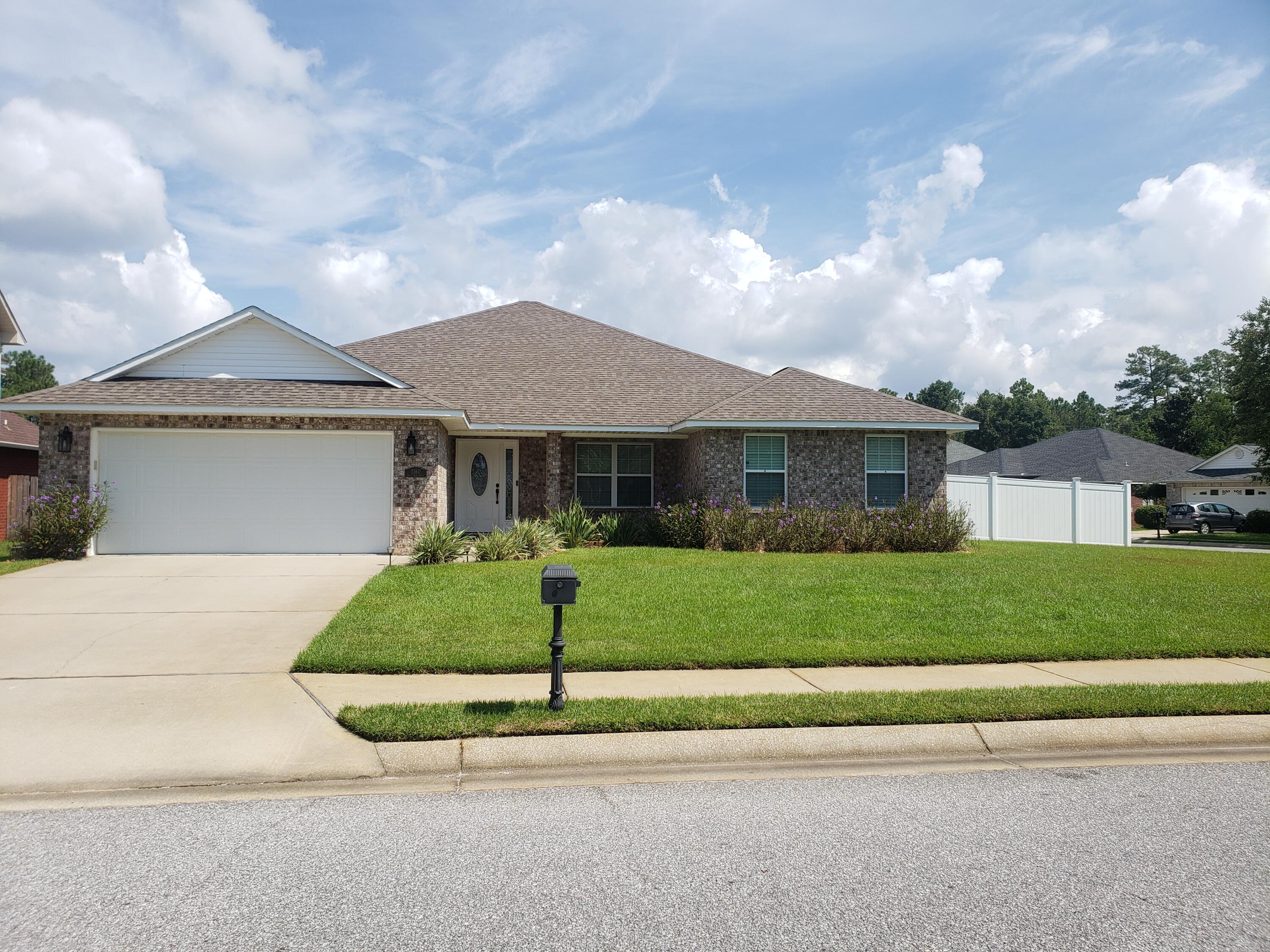 SOUND HAMMOCK - Residential Lease