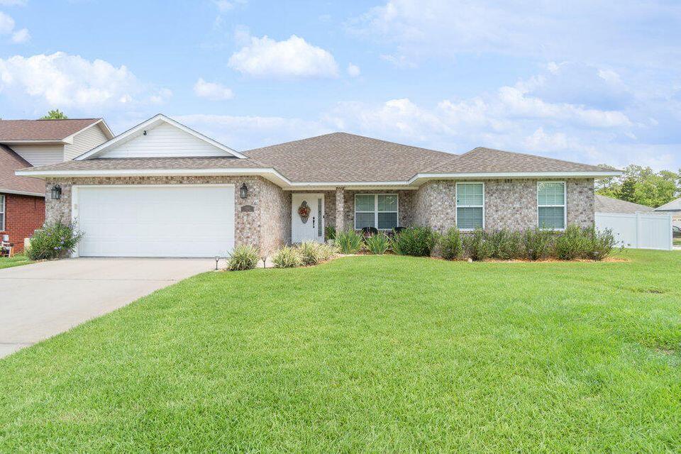 SOUND HAMMOCK - Residential Lease