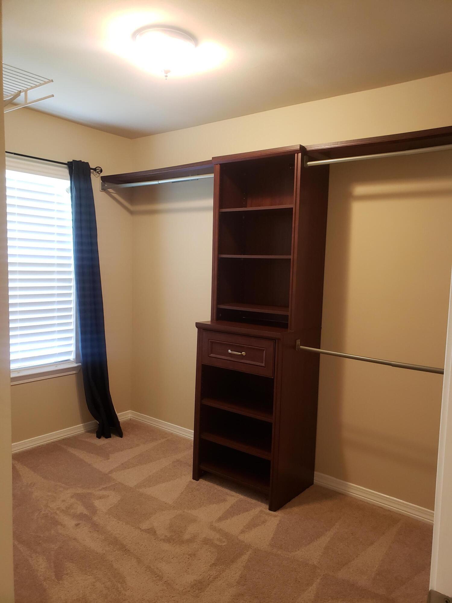 SOUND HAMMOCK - Residential Lease