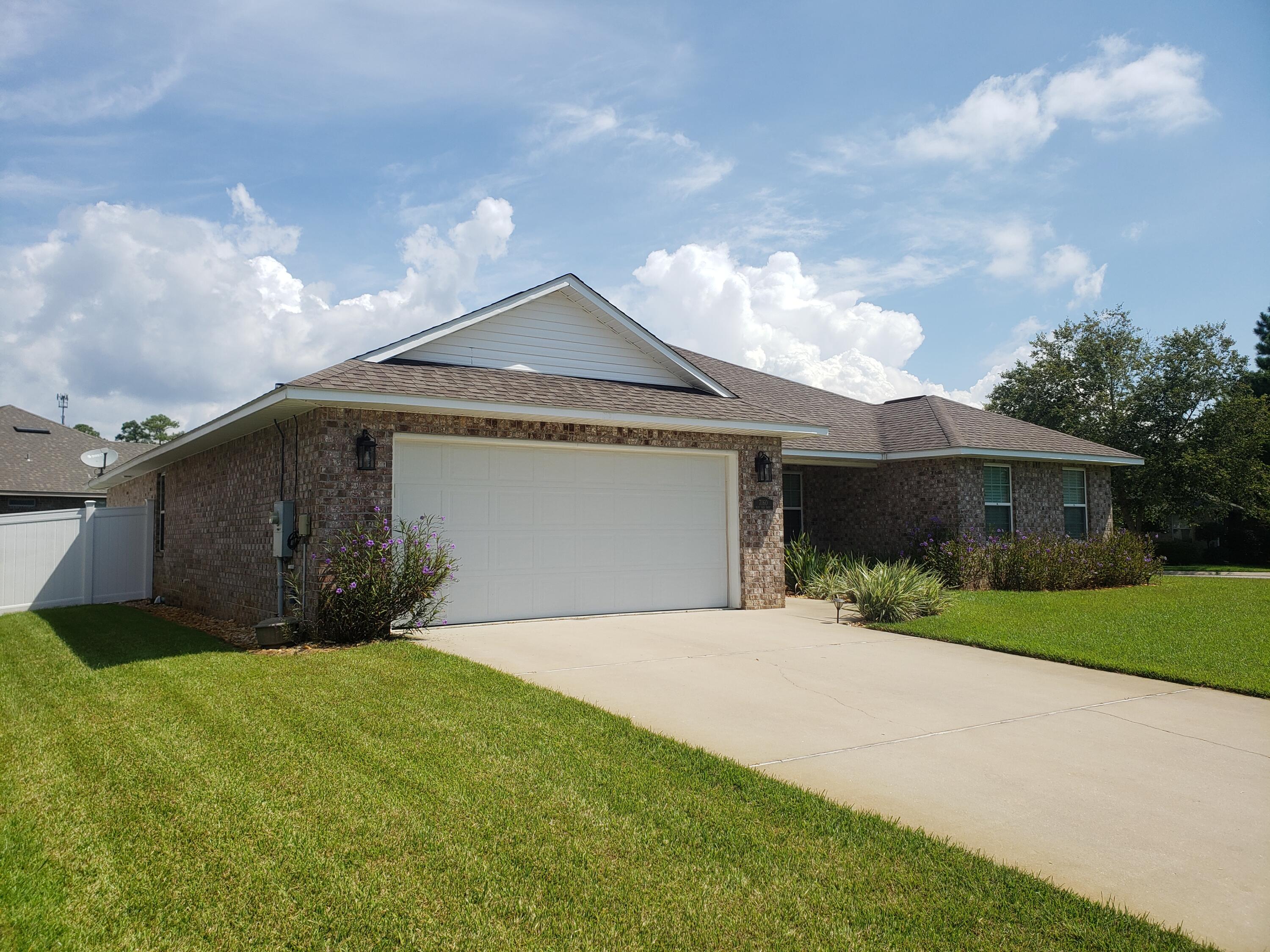 SOUND HAMMOCK - Residential Lease
