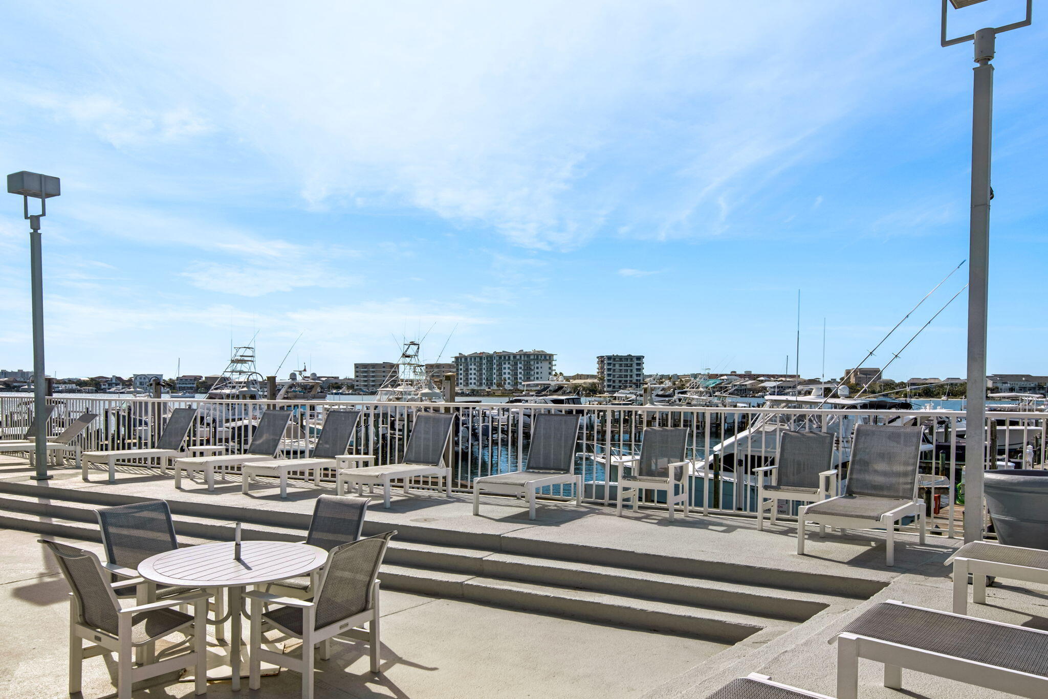 DESTIN YACHT CLUB - Residential