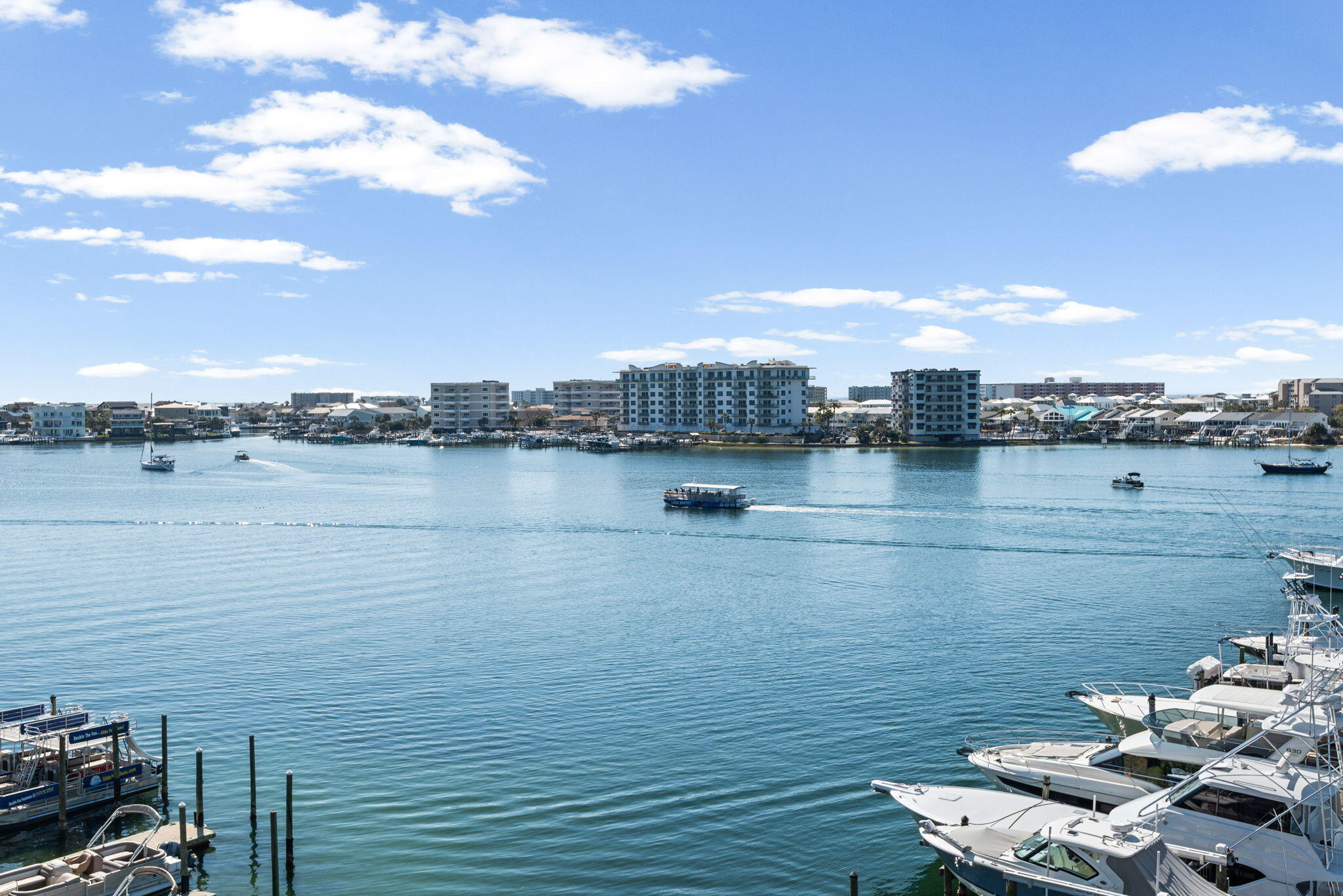 DESTIN YACHT CLUB - Residential