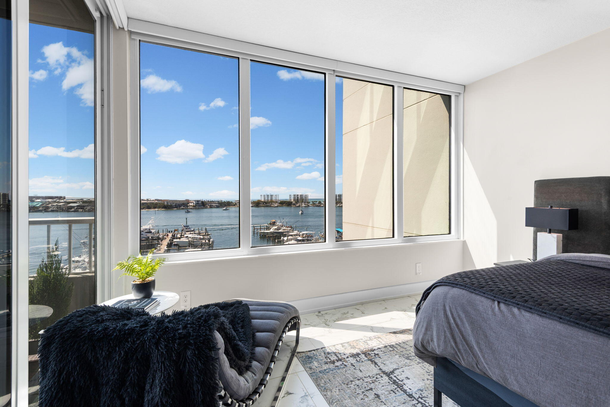 DESTIN YACHT CLUB - Residential