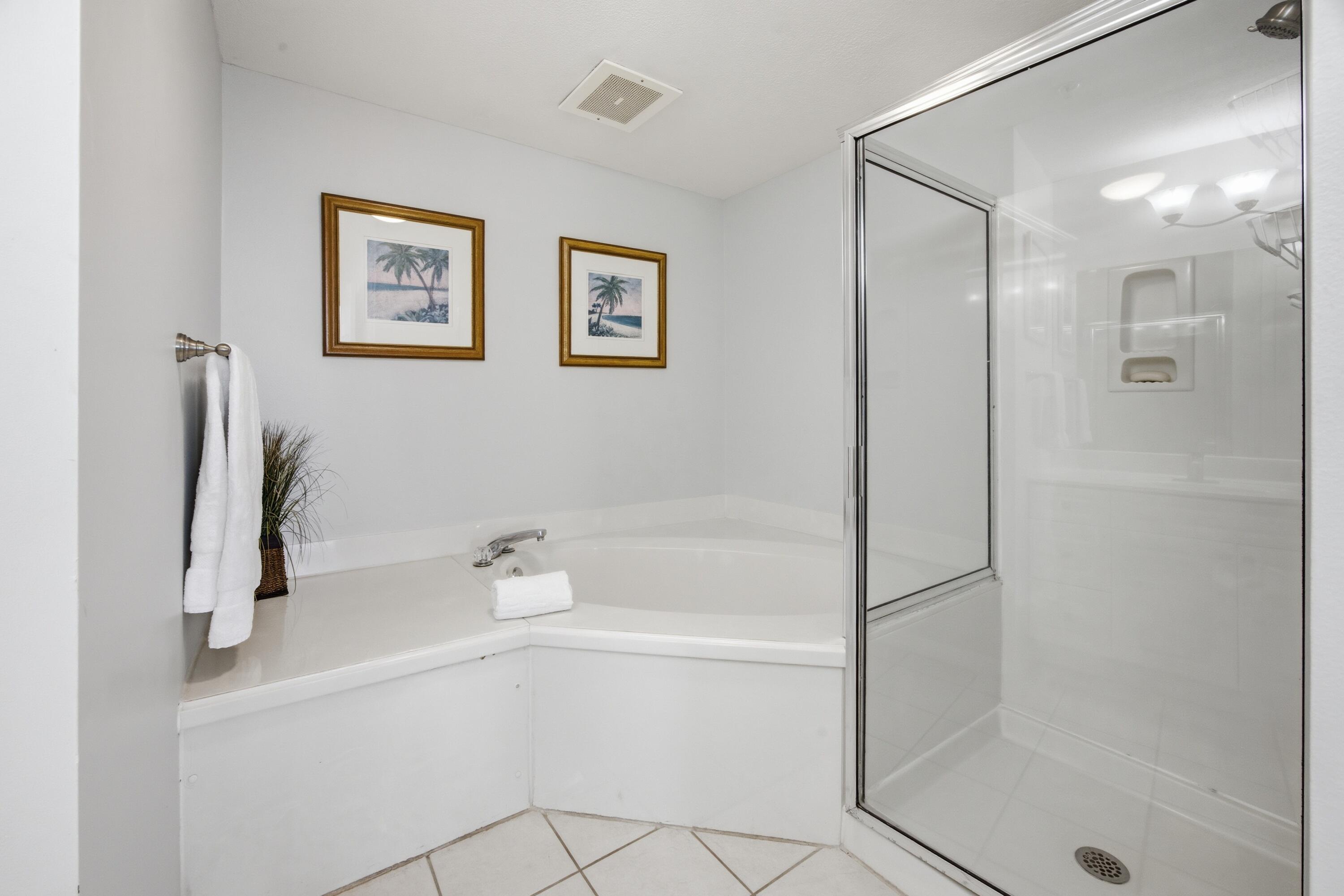 THE INN AT SUMMERWIND - Residential