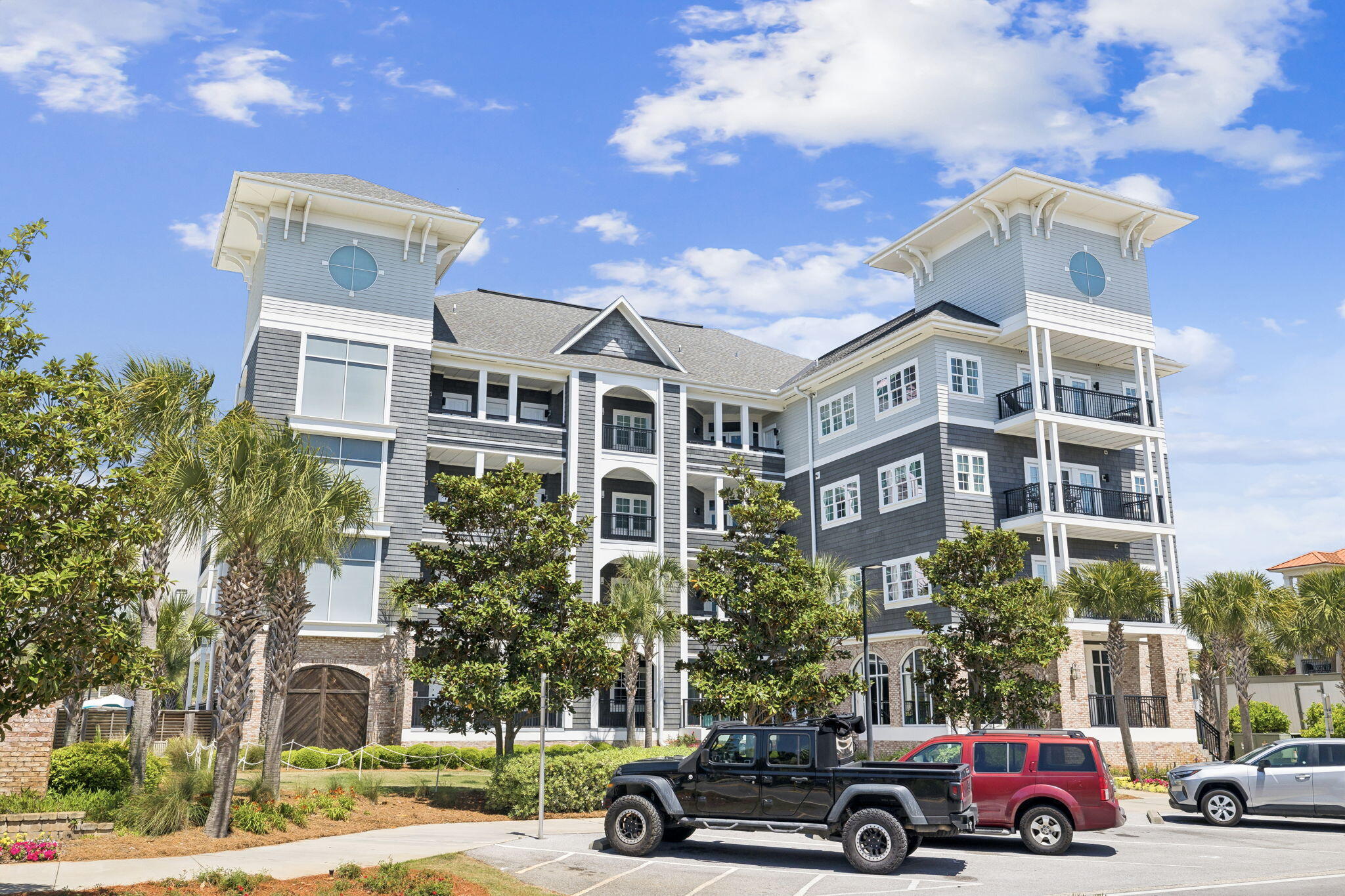 HENDERSON LOFTS - Residential