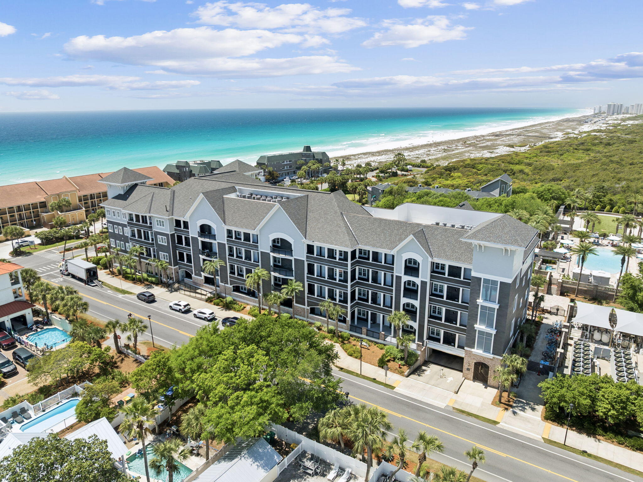 HENDERSON LOFTS - Residential