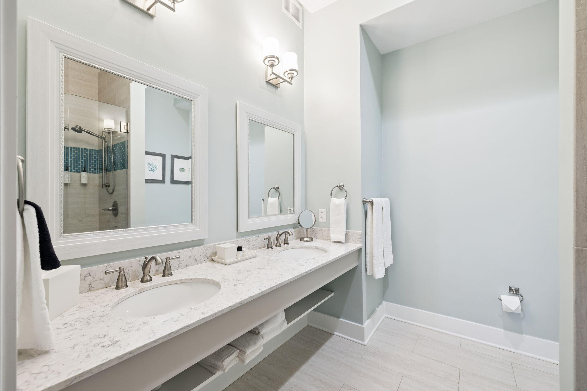 HENDERSON LOFTS - Residential