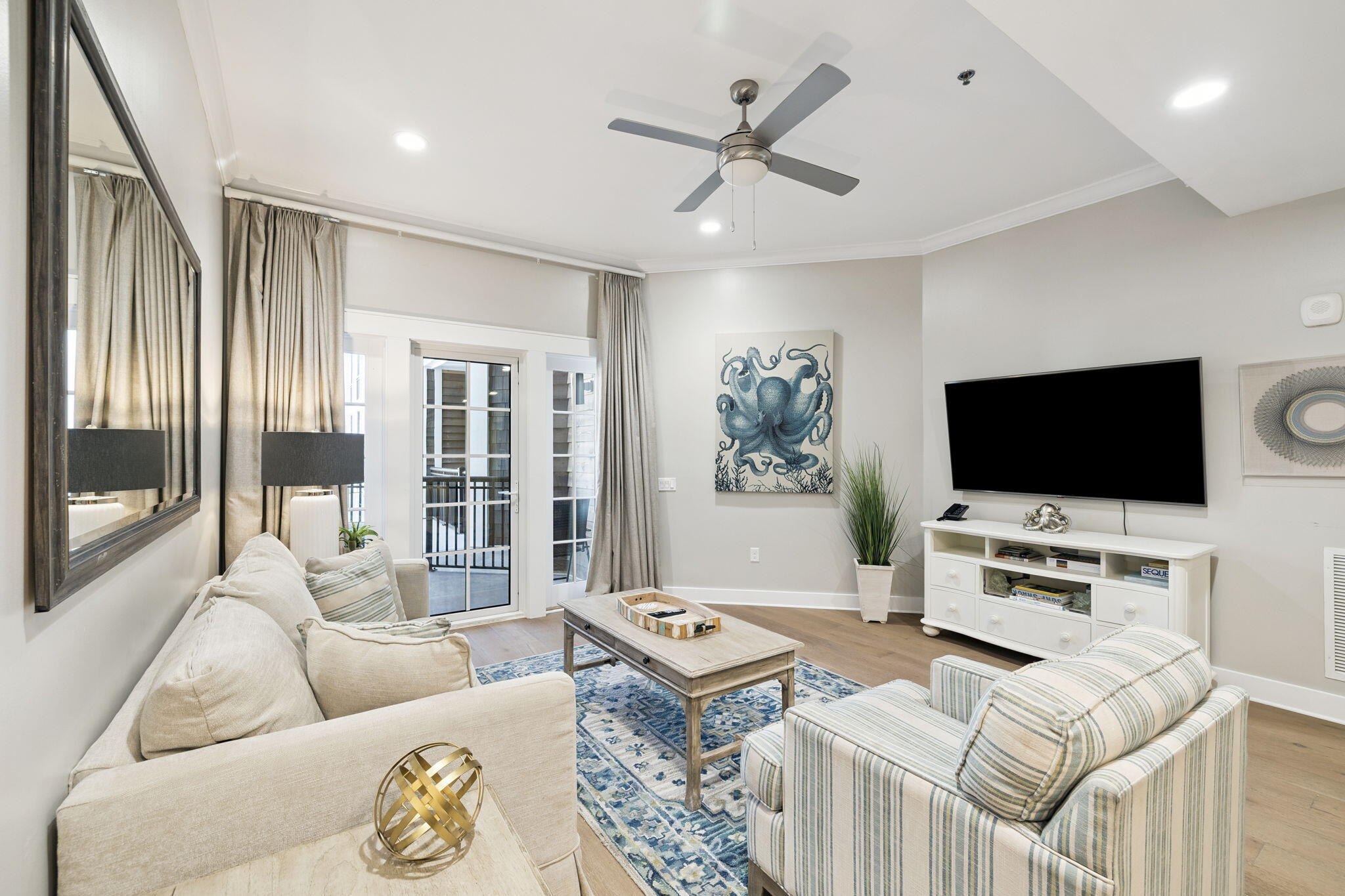 HENDERSON LOFTS - Residential