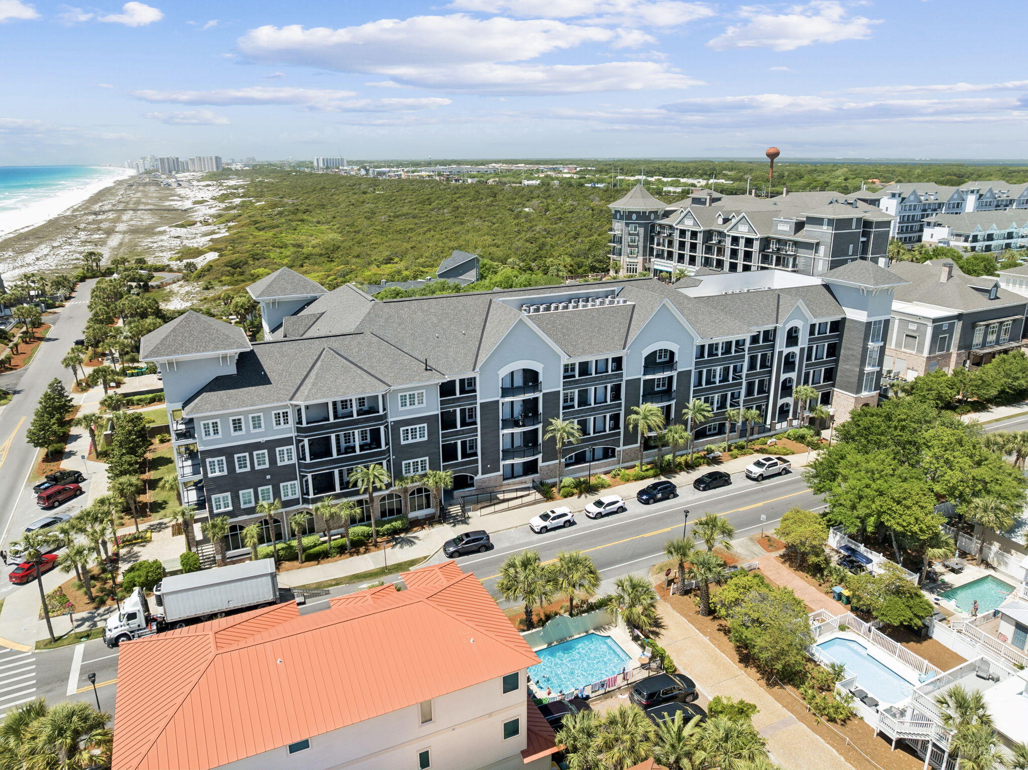 HENDERSON LOFTS - Residential