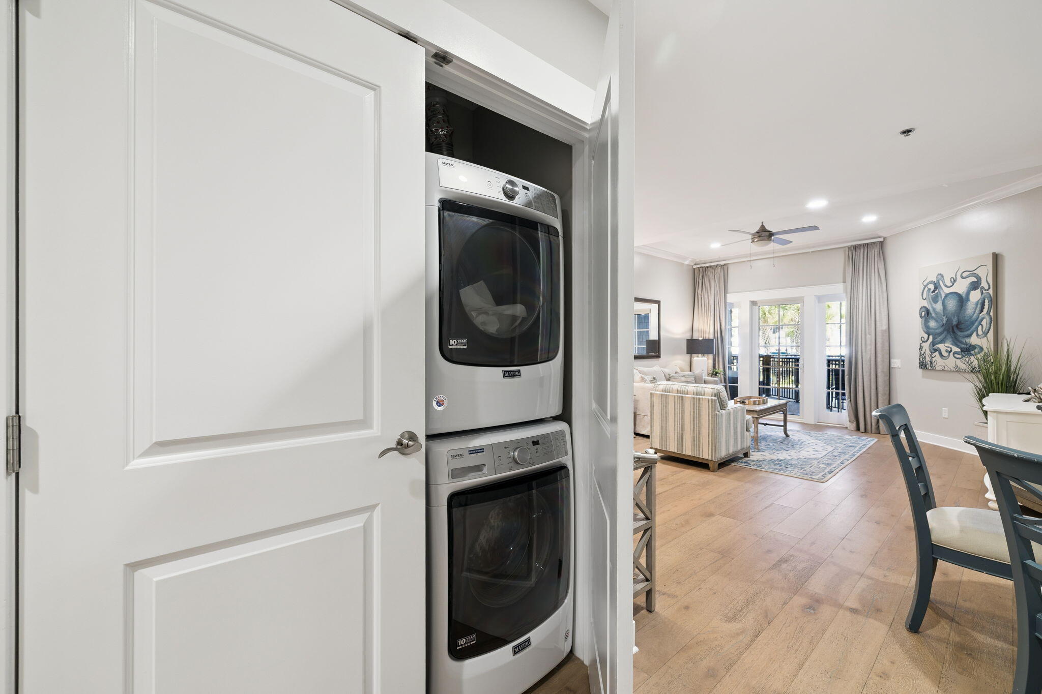 HENDERSON LOFTS - Residential