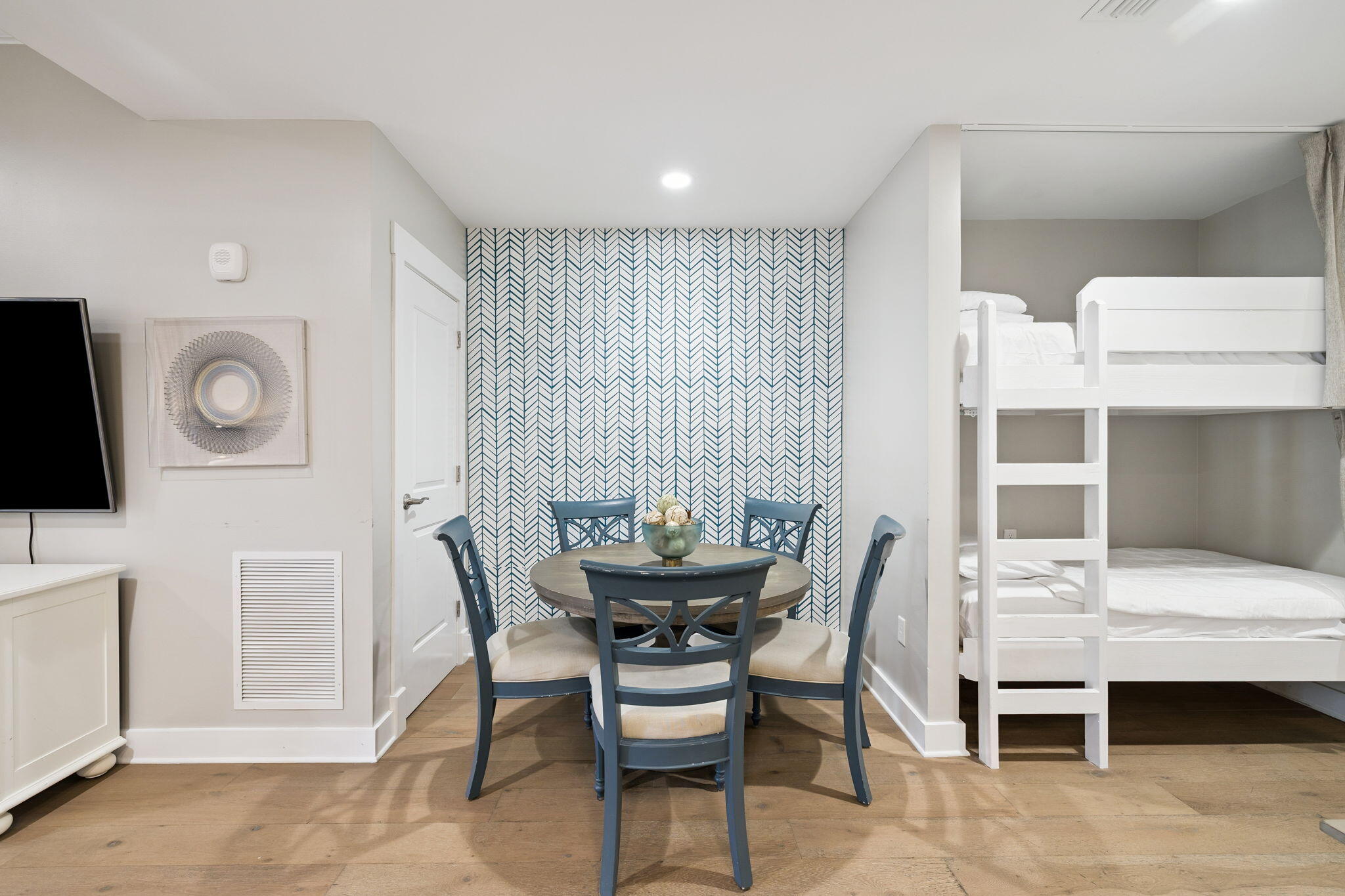 HENDERSON LOFTS - Residential