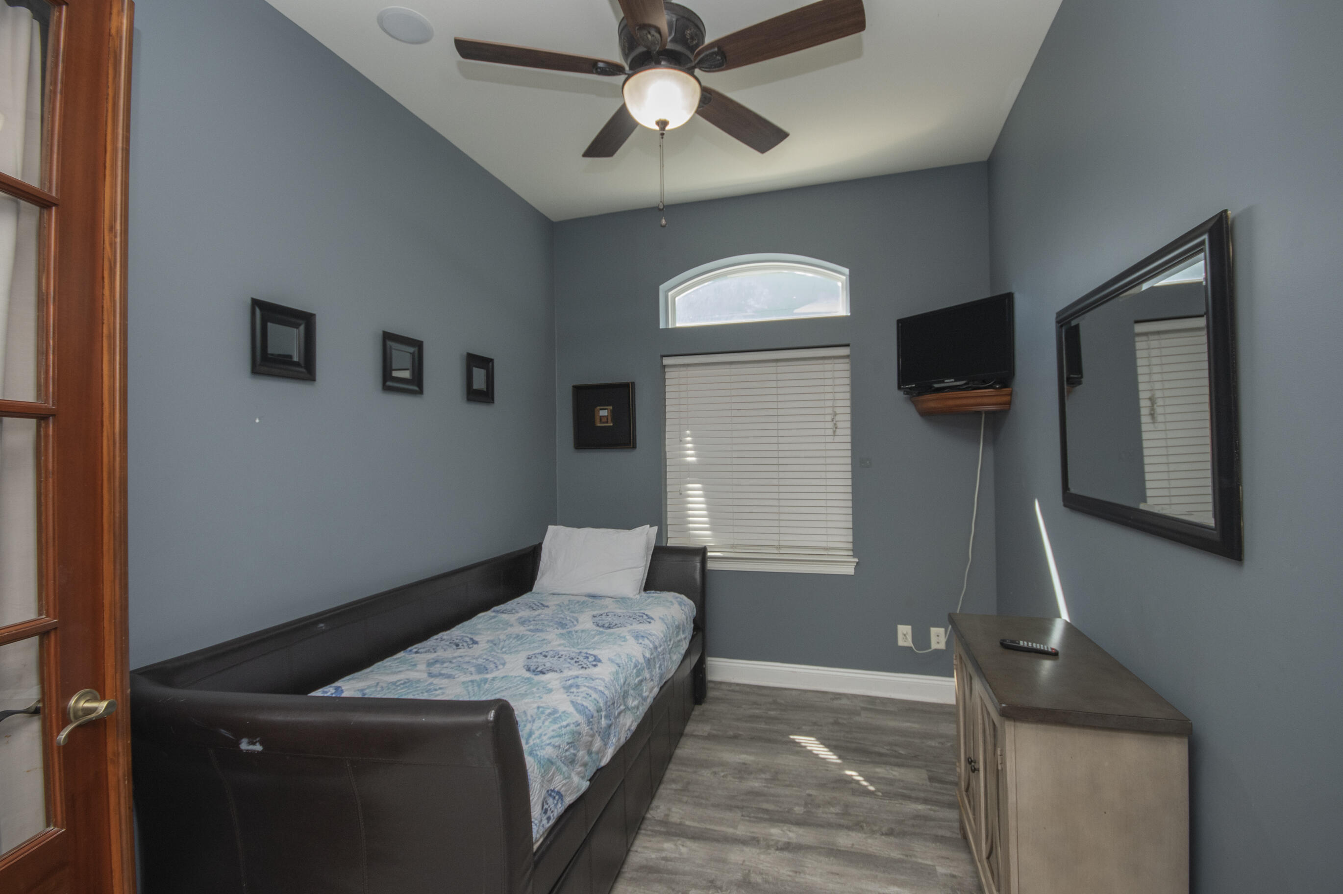 LA VALENCIA BEACH RESORT - Residential