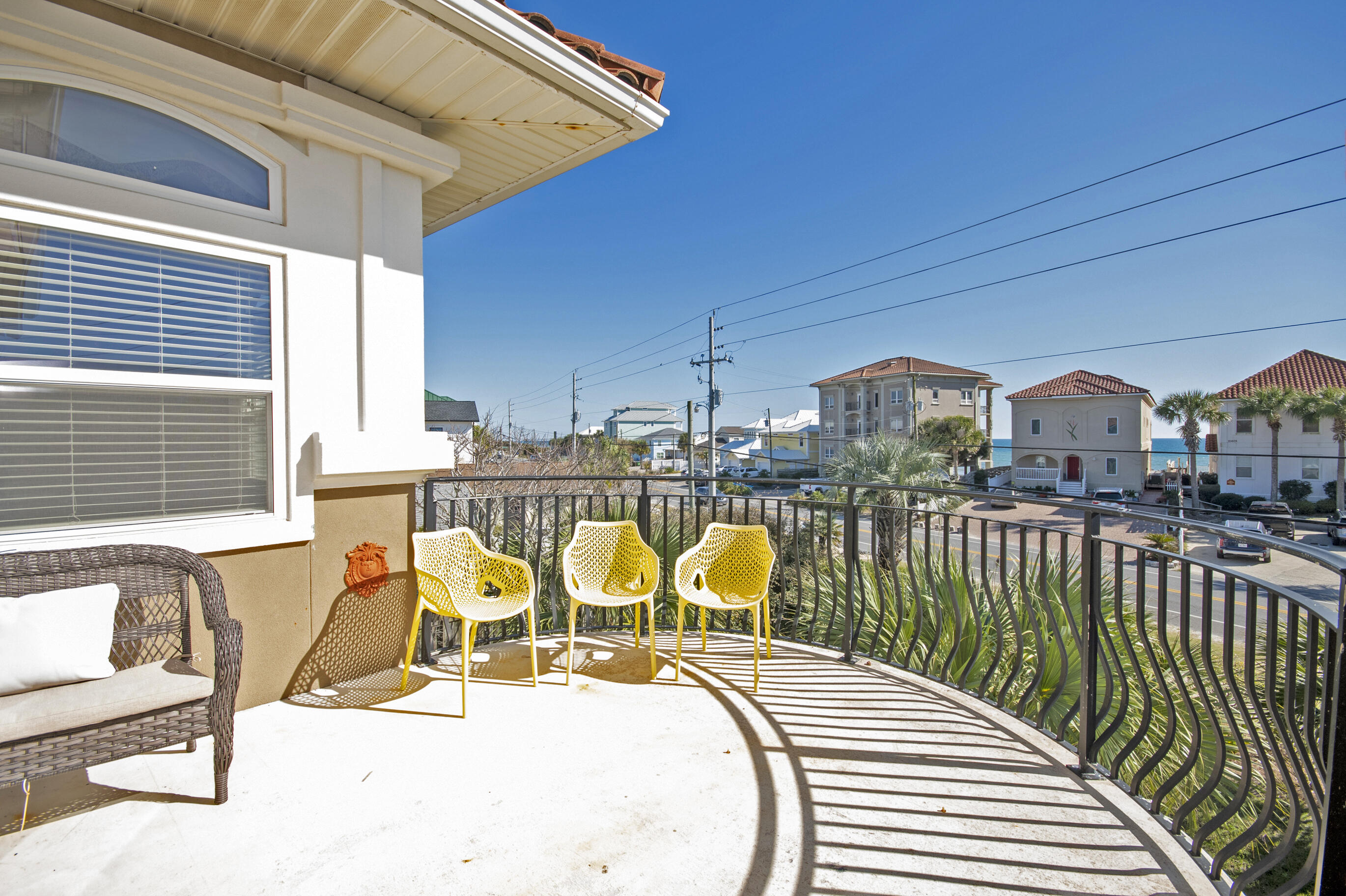 LA VALENCIA BEACH RESORT - Residential