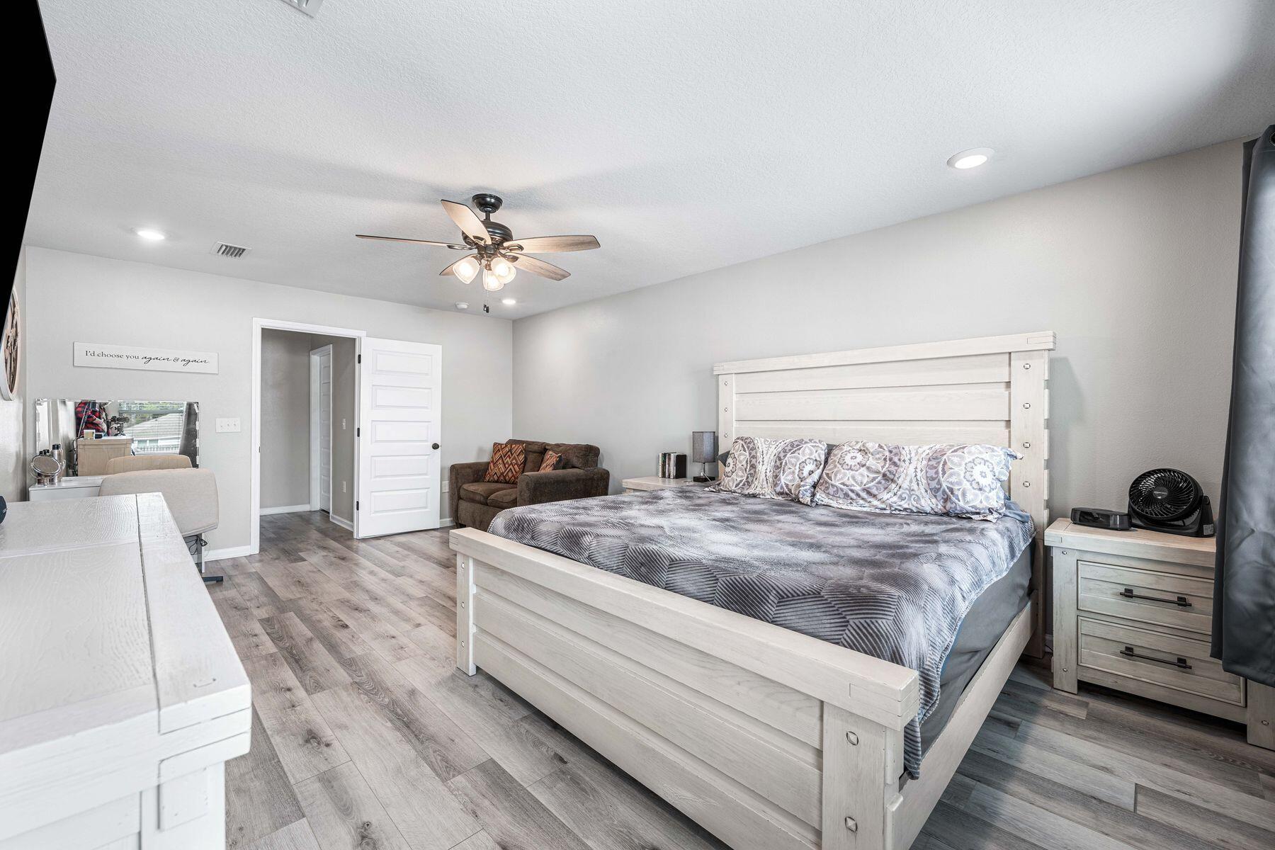 HAMMOCK BAY - MILL COTTAGES - Residential