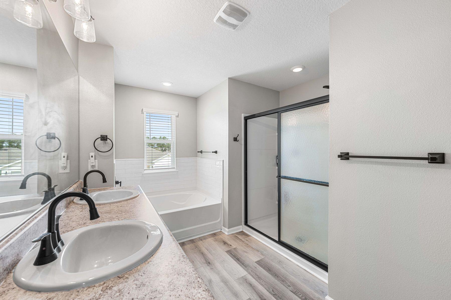 HAMMOCK BAY - MILL COTTAGES - Residential