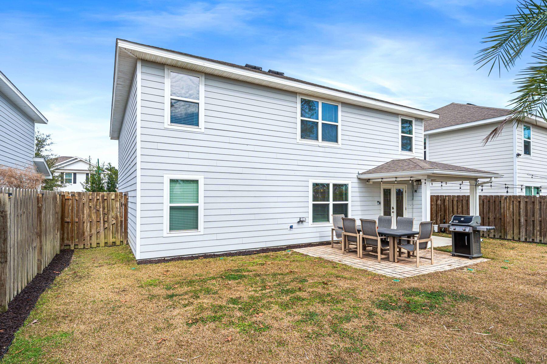 HAMMOCK BAY - MILL COTTAGES - Residential