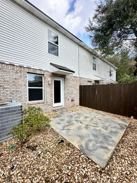 NEW WALTON VILLAGE - Residential Lease